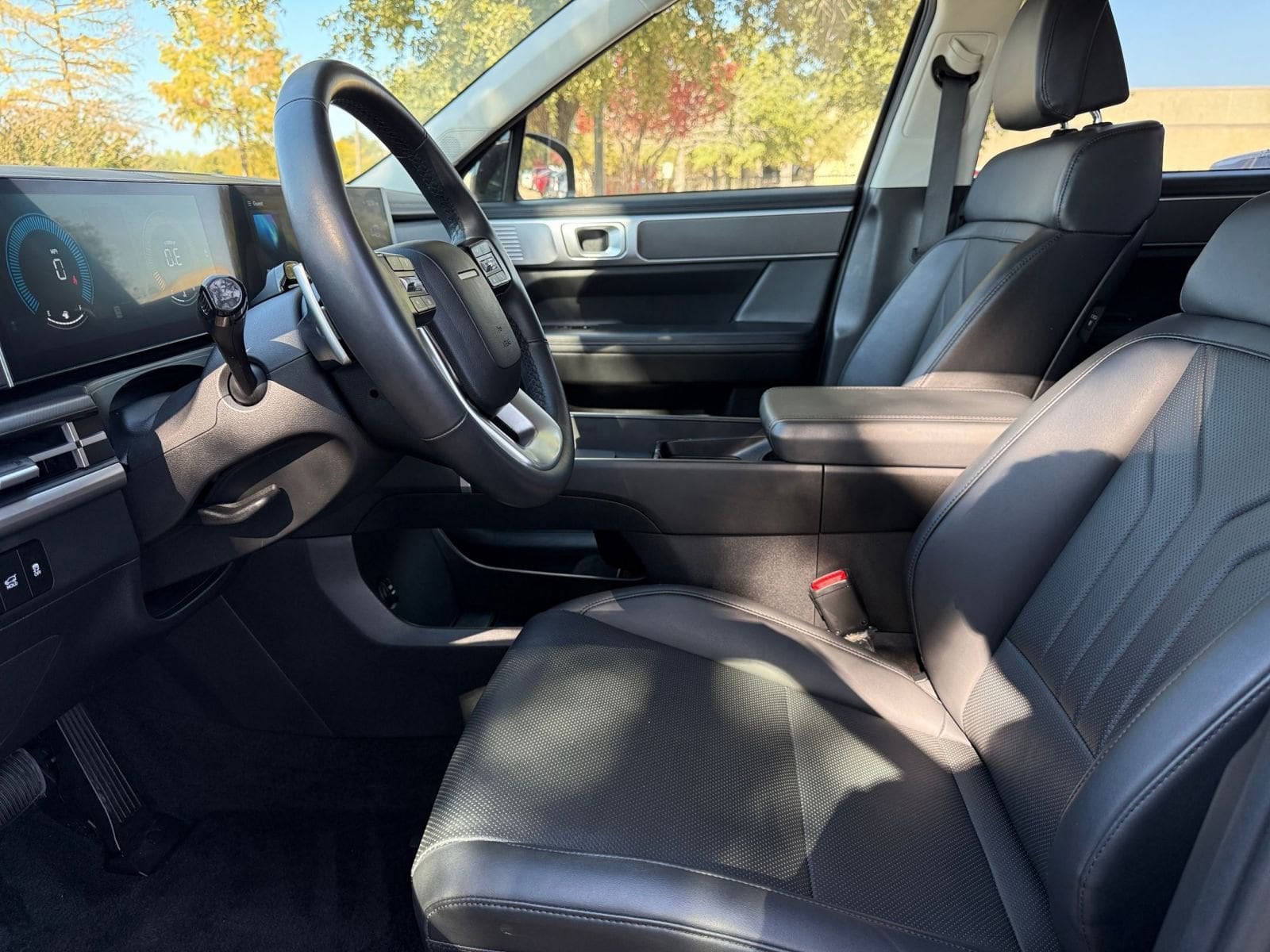 Thumbnail: 2025 Hyundai Santa Fe - 28