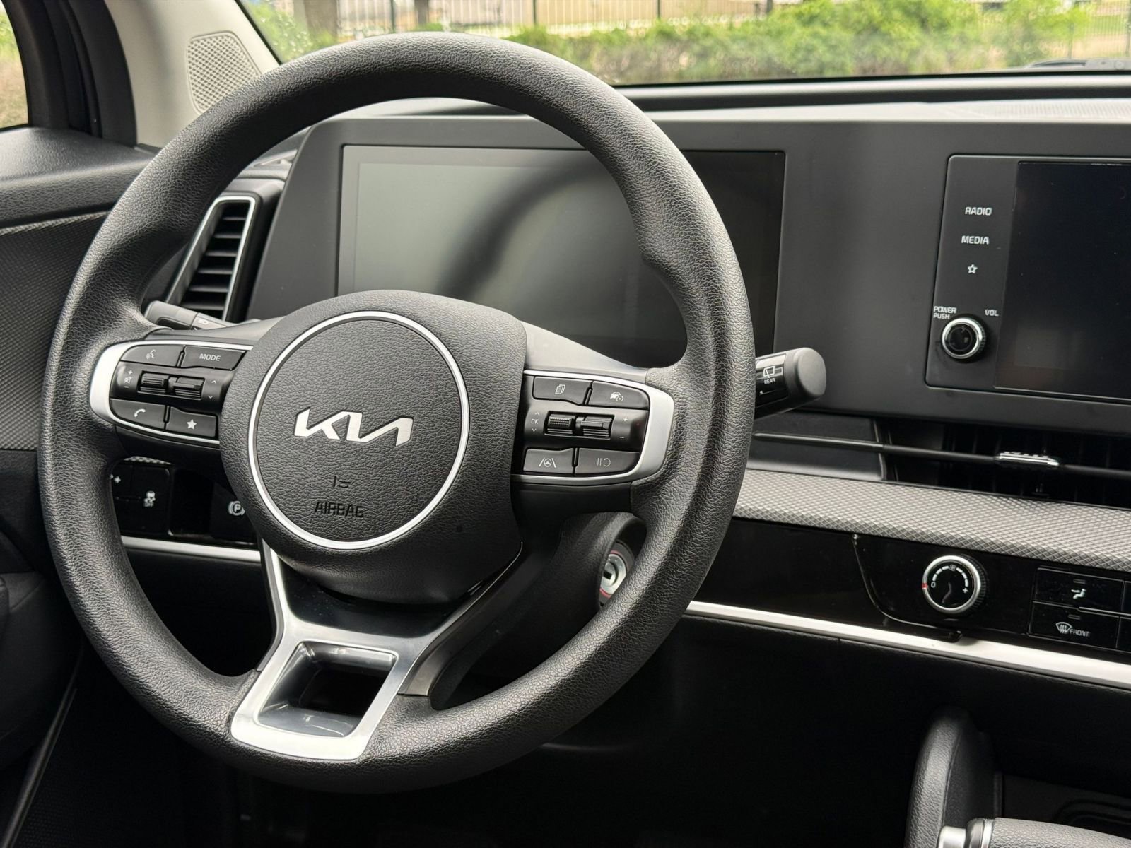 Thumbnail: 2025 Kia Sportage - 34