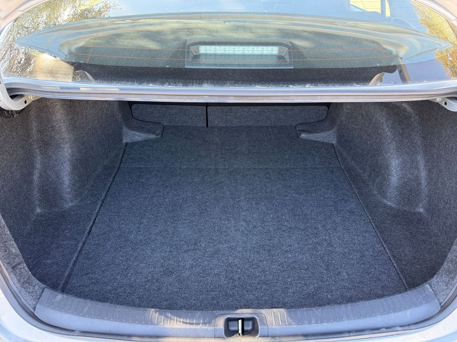 Thumbnail: 2025 Toyota Corolla - 31