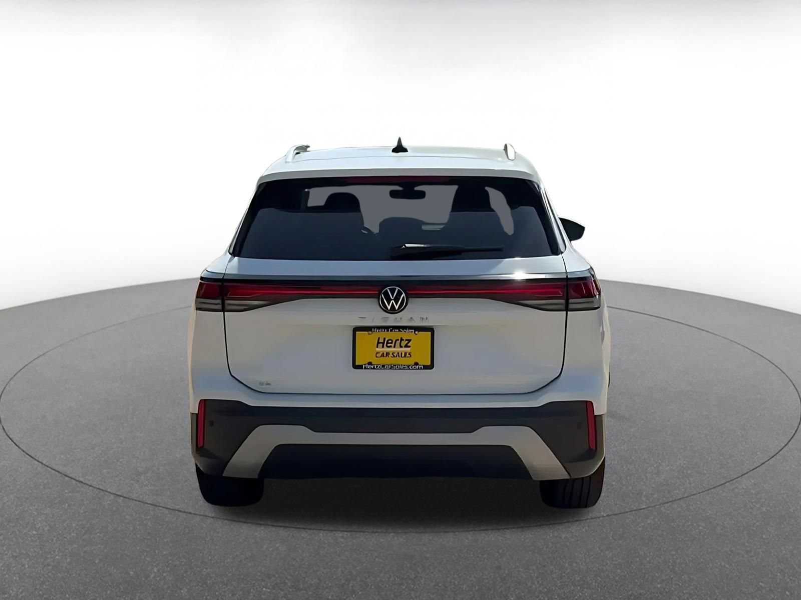 Thumbnail: 2026 Volkswagen Tiguan - 12