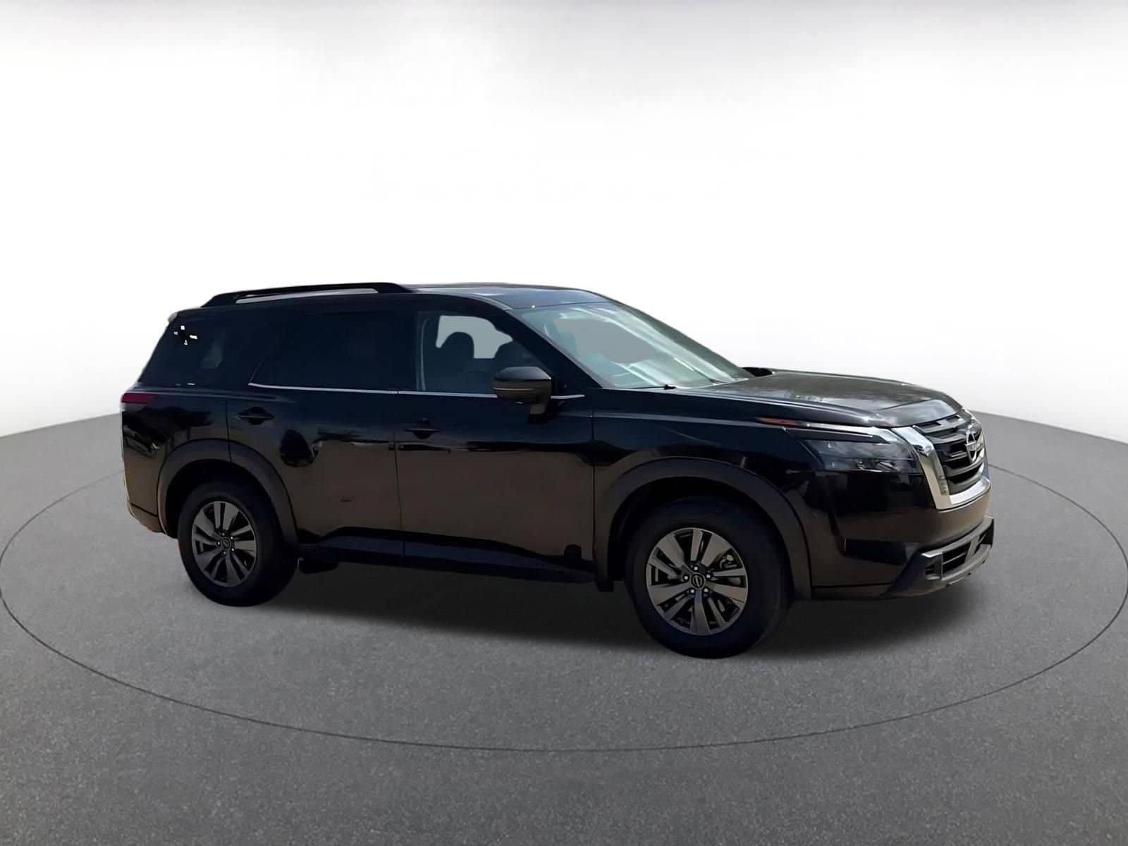 Thumbnail: 2025 Nissan Pathfinder - 2