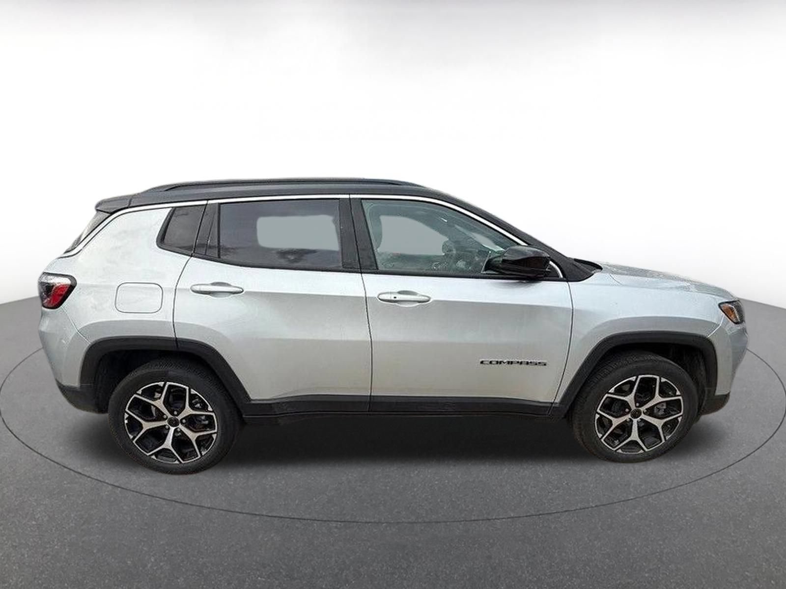Thumbnail: 2025 Jeep Compass - 10