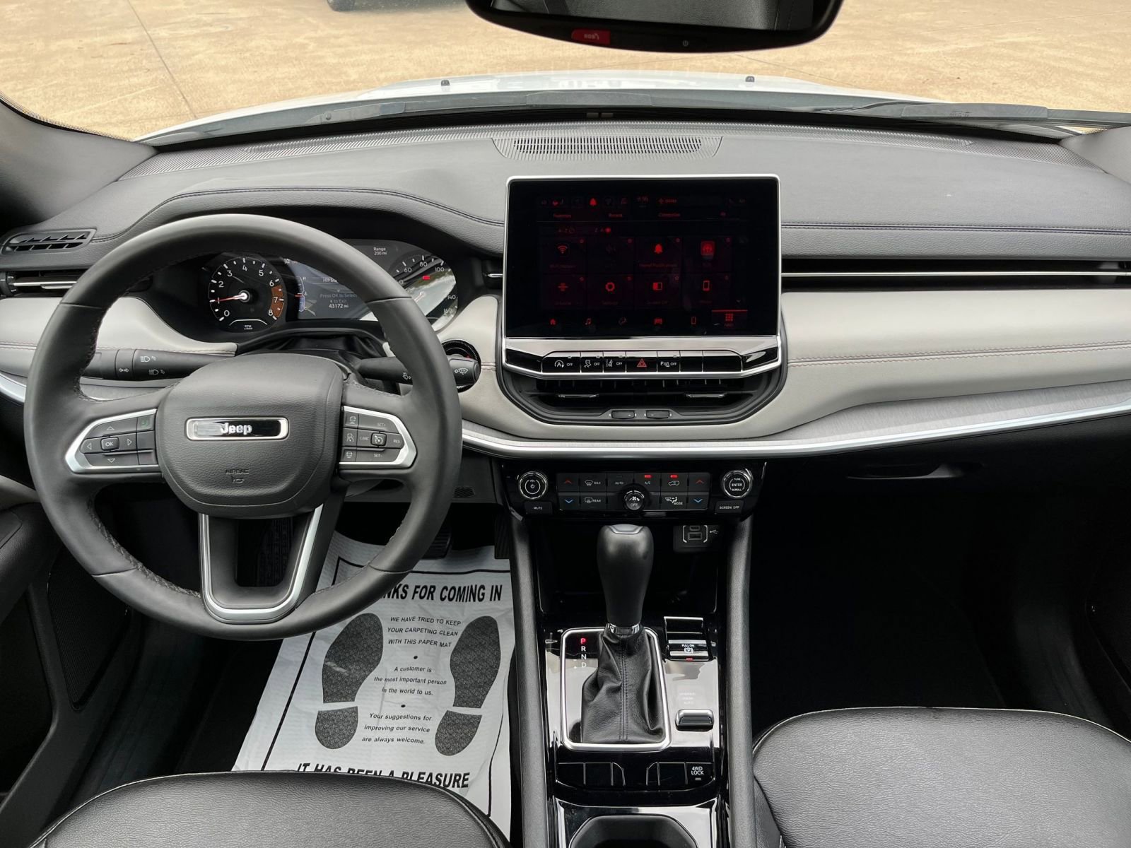 Thumbnail: 2025 Jeep Compass - 17