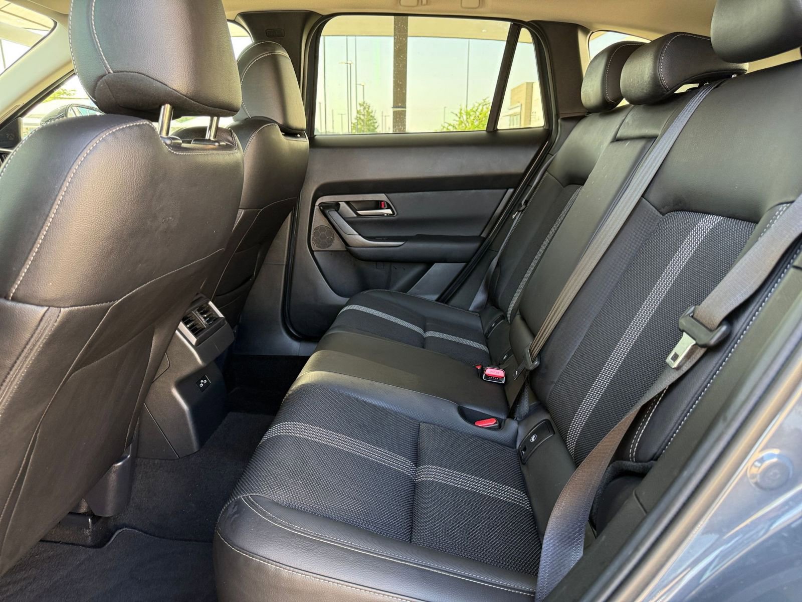 Thumbnail: 2025 Mazda CX-50 - 25