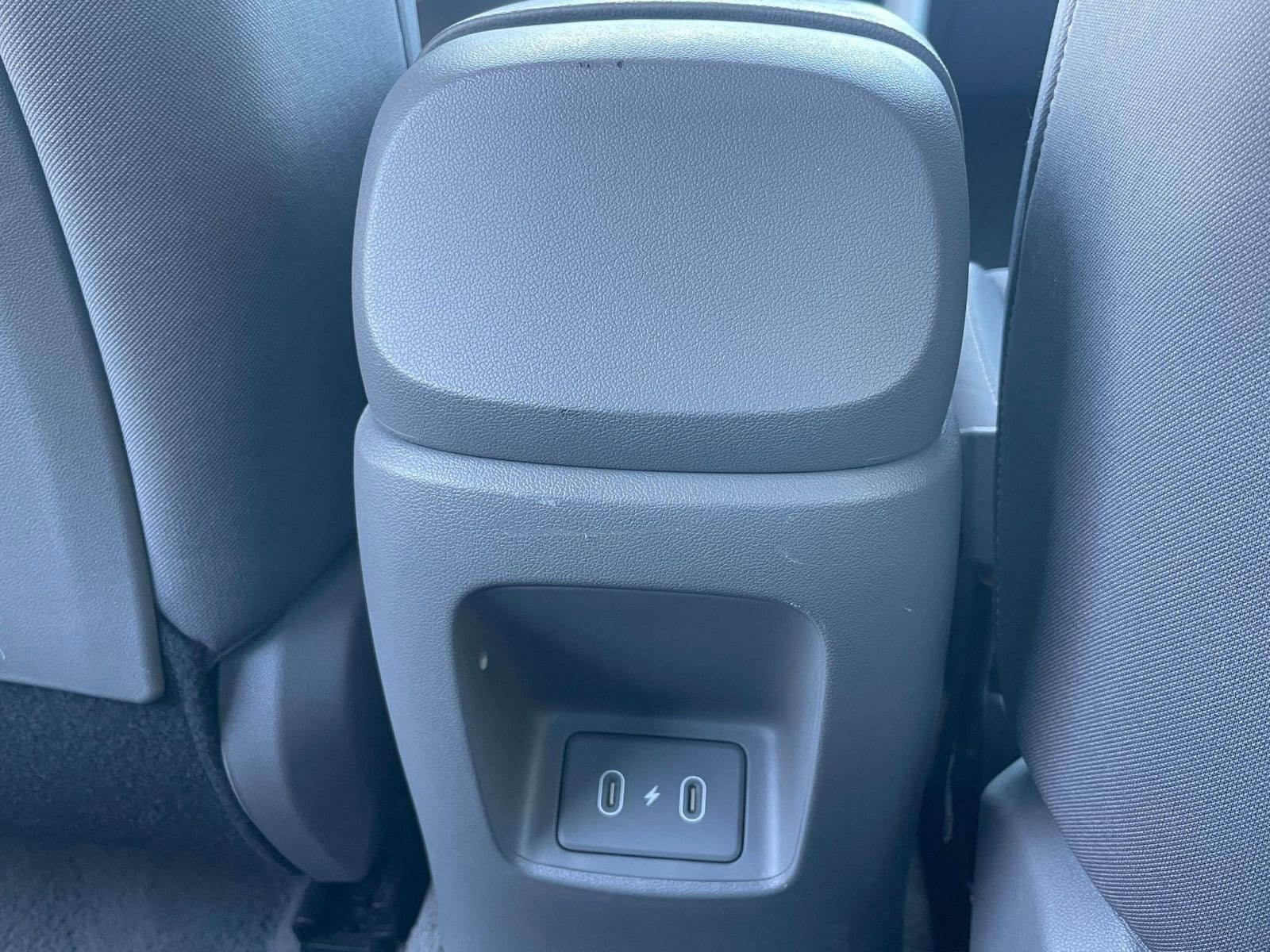 Thumbnail: 2025 Hyundai Elantra - 25