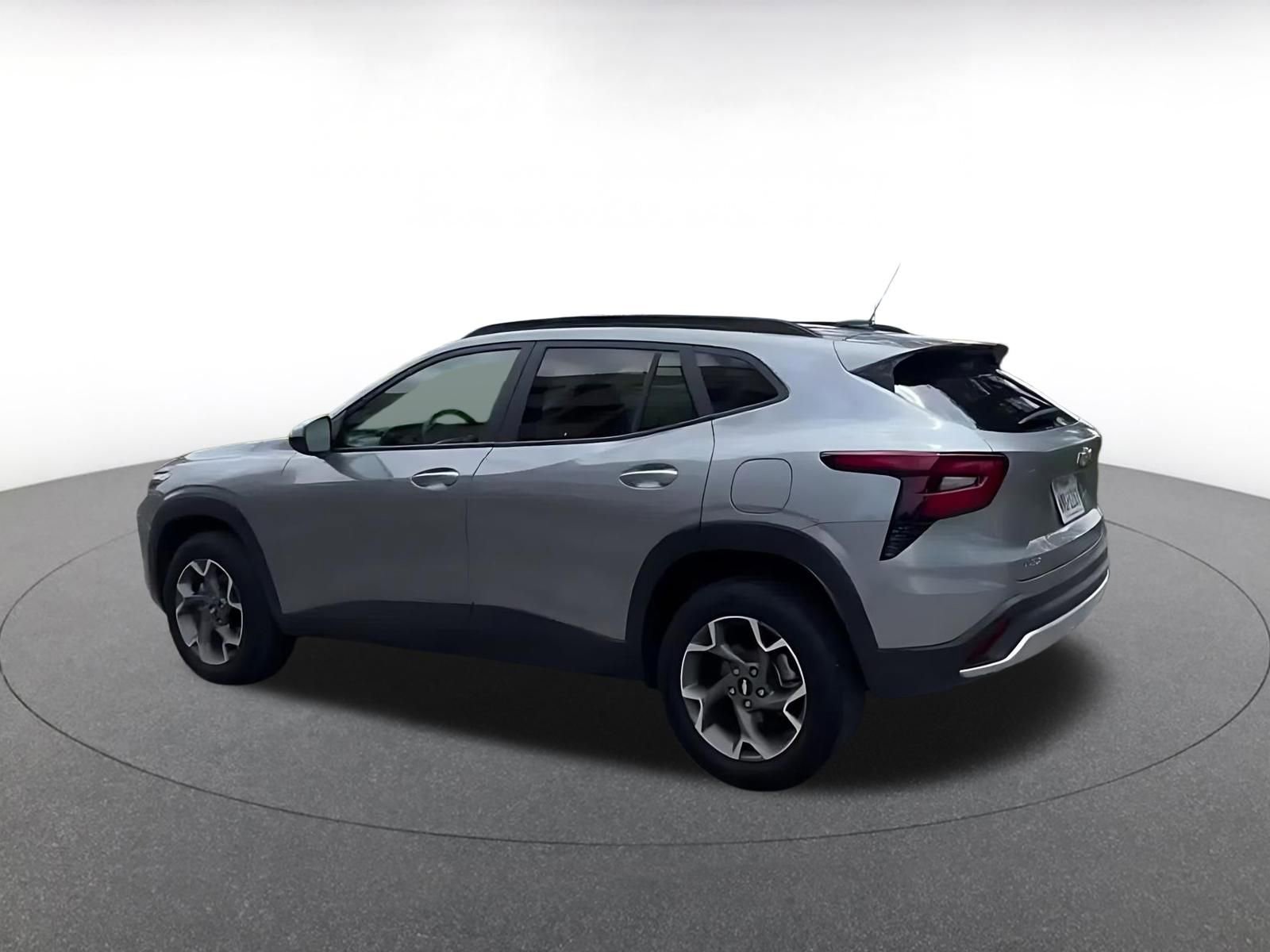 Thumbnail: 2025 Chevrolet Trax - 10