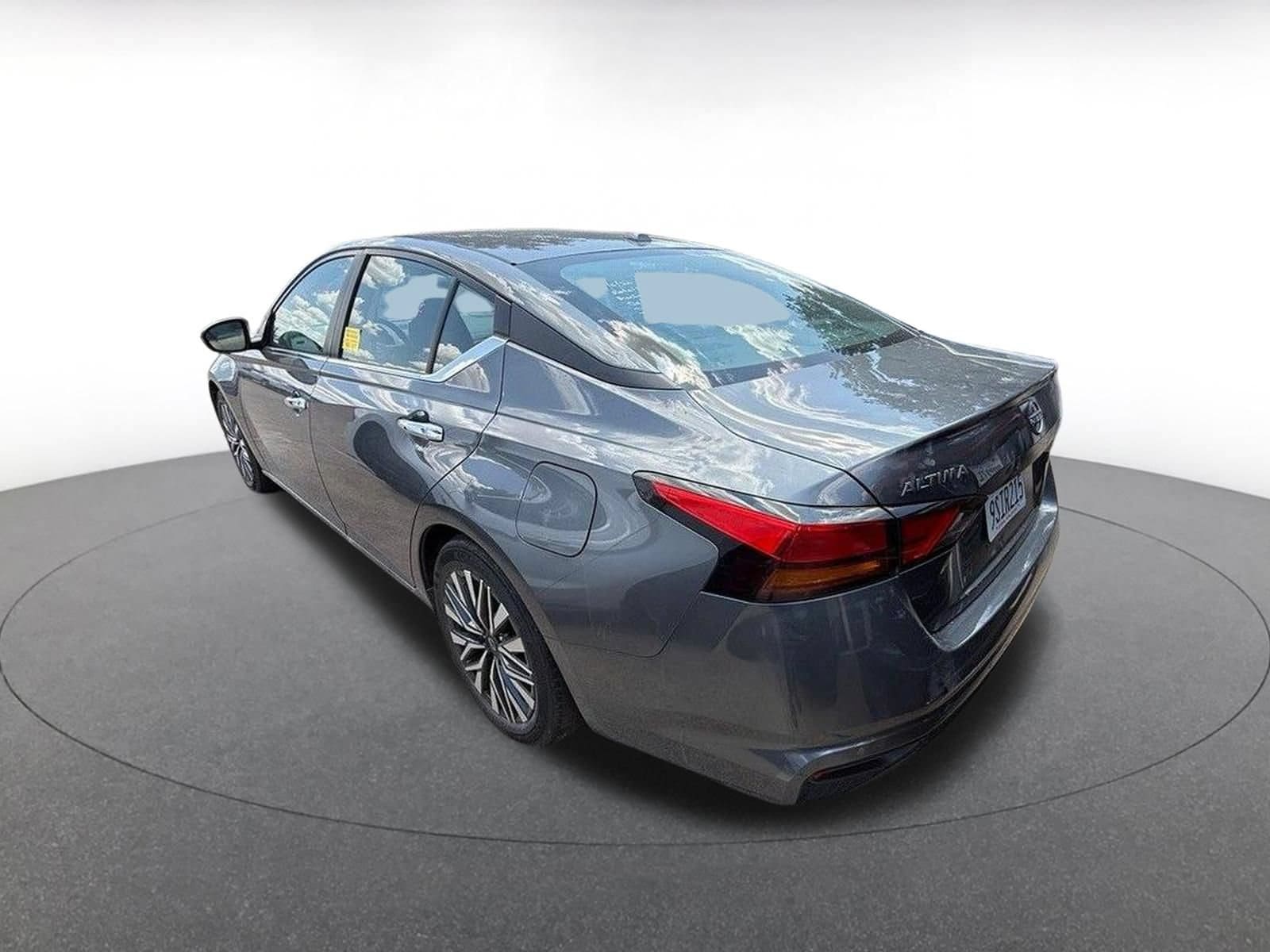 Thumbnail: 2025 Nissan Altima - 7