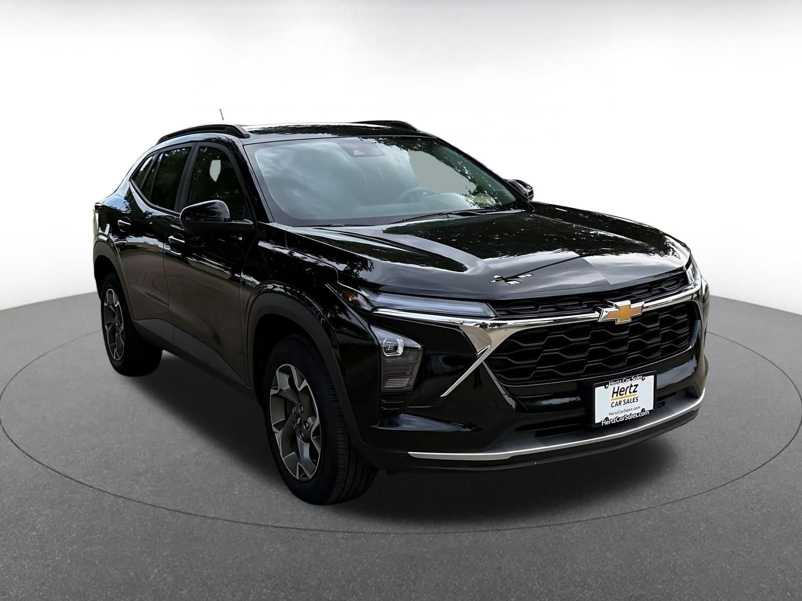 Thumbnail: 2025 Chevrolet Trax - 1