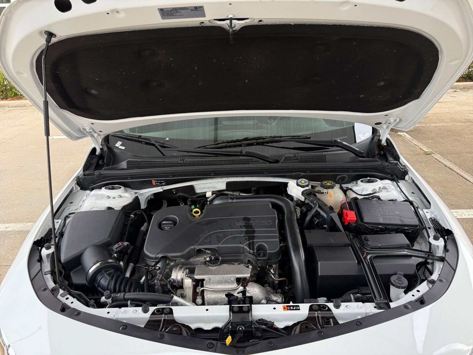 Thumbnail: 2024 Chevrolet Malibu - 32