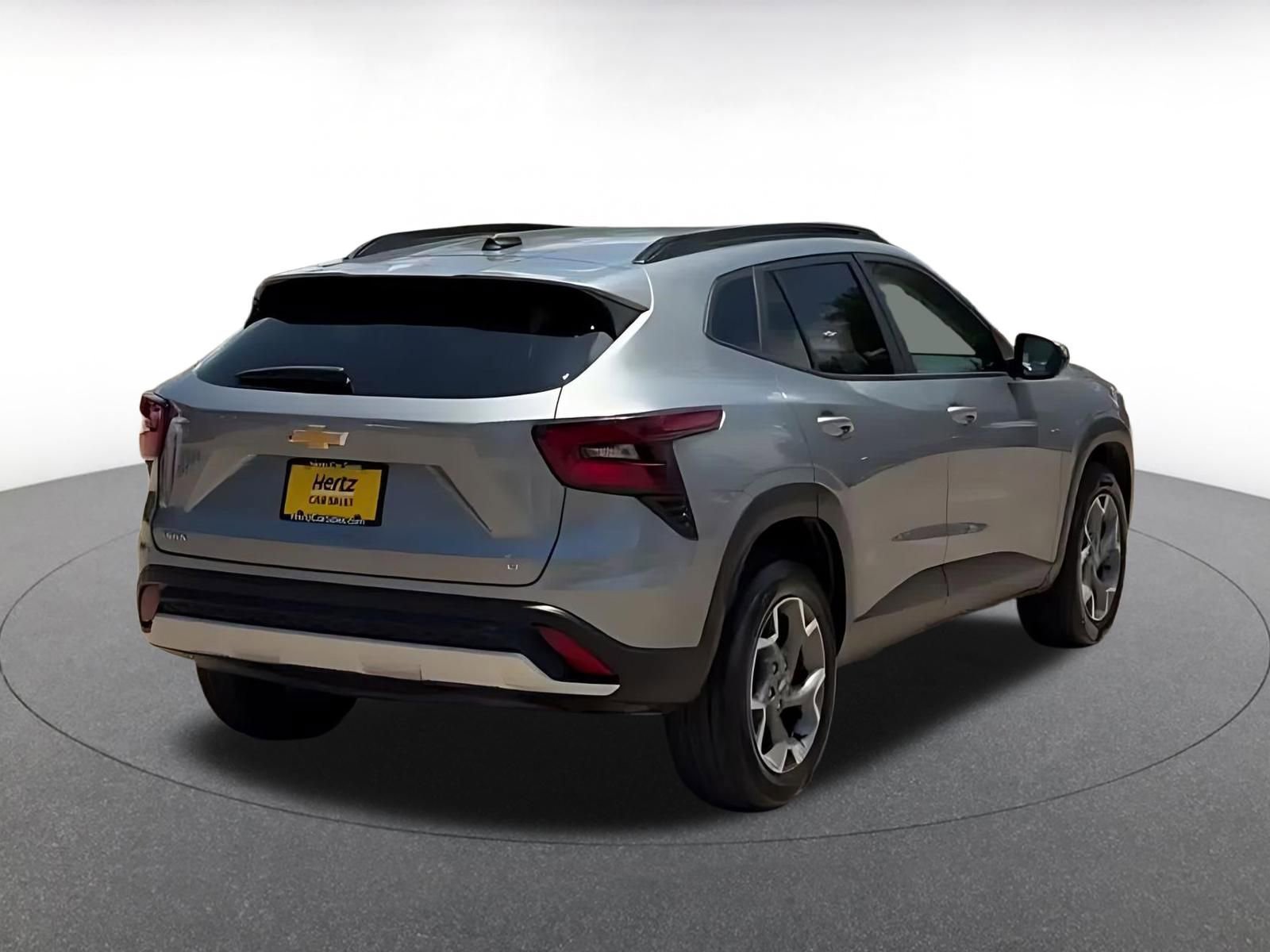 Thumbnail: 2025 Chevrolet Trax - 14