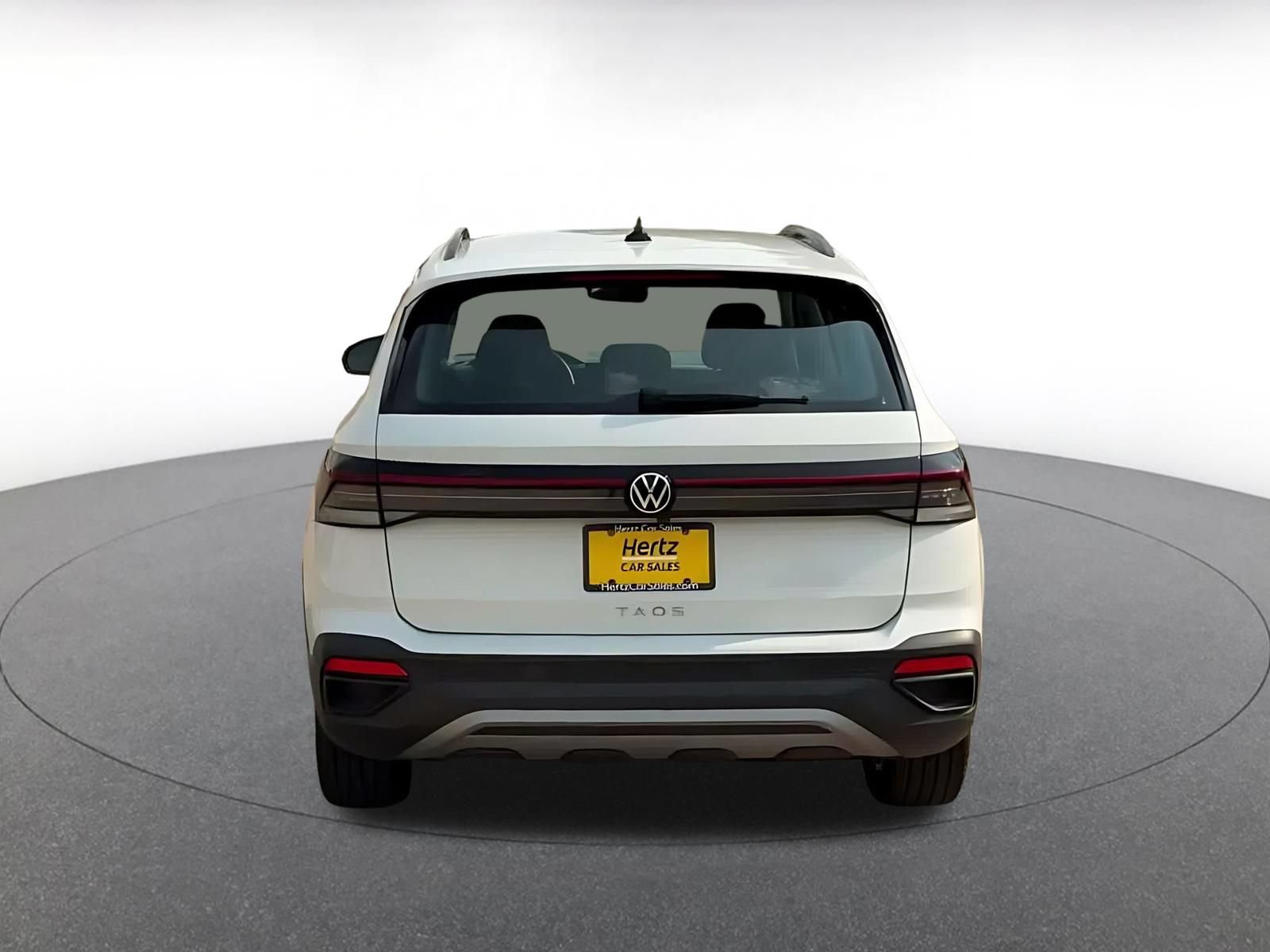 Thumbnail: 2026 Volkswagen Taos - 10