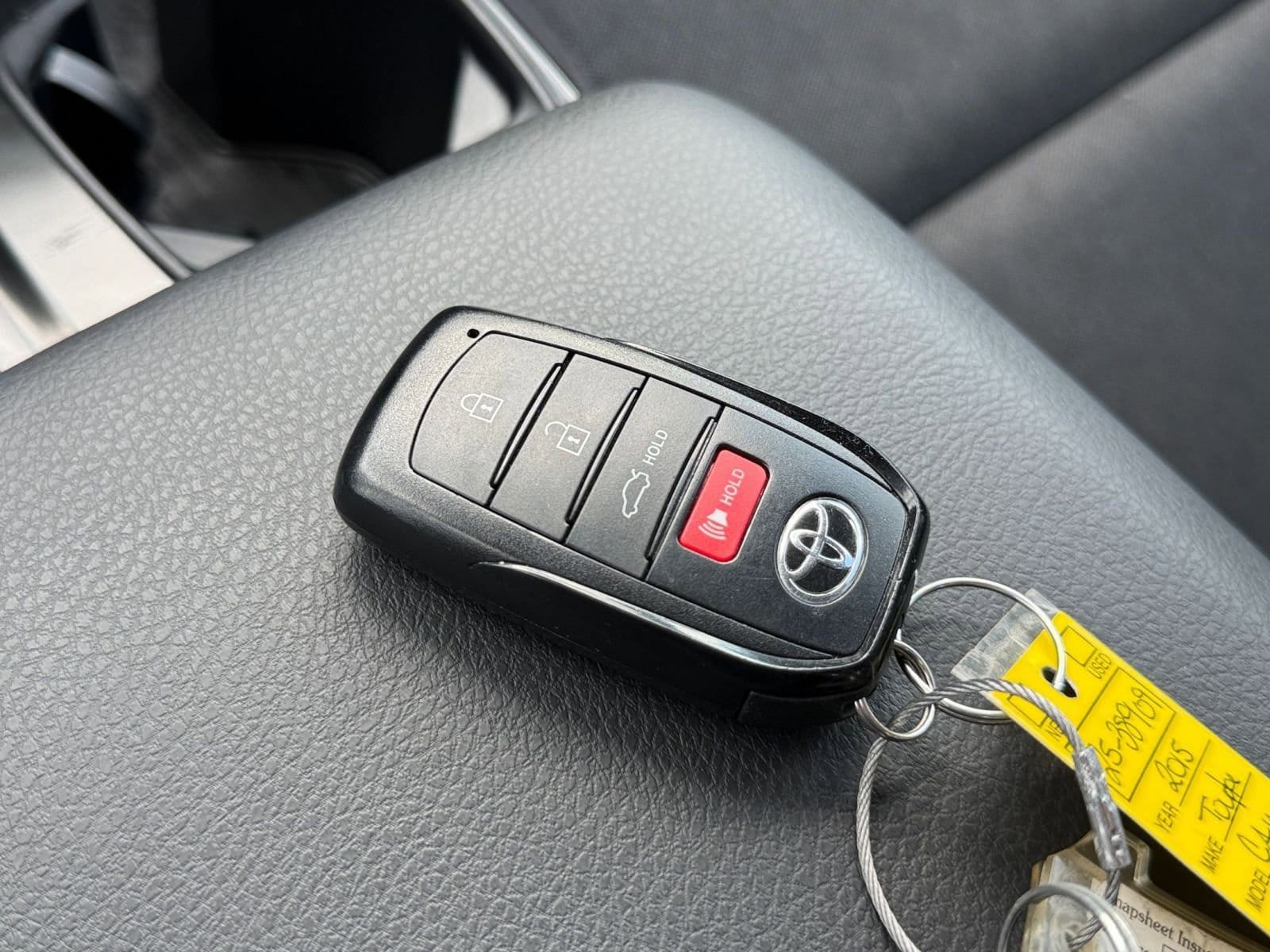 Thumbnail: 2025 Toyota Camry - 22