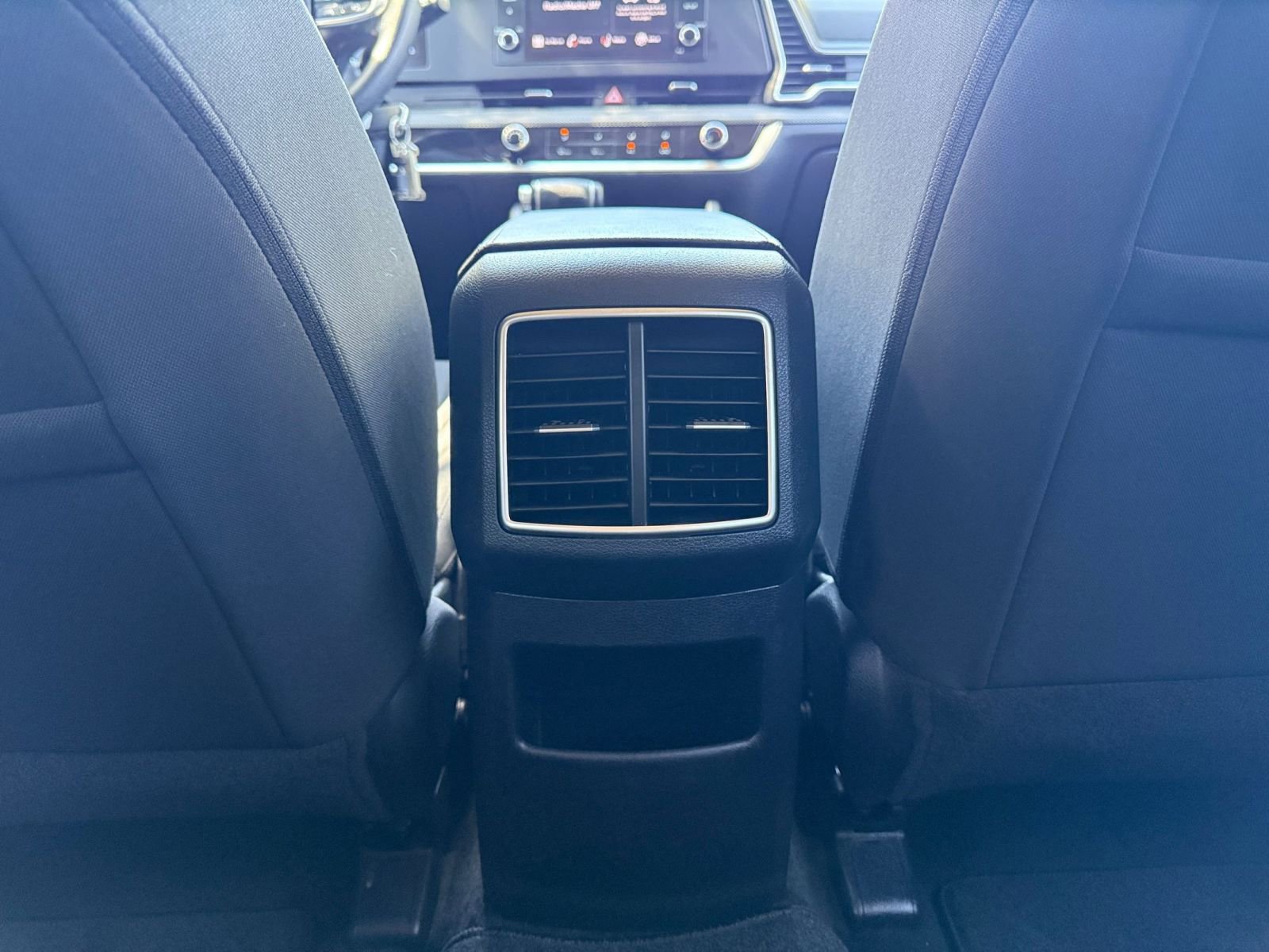 Thumbnail: 2024 Kia Sportage - 24