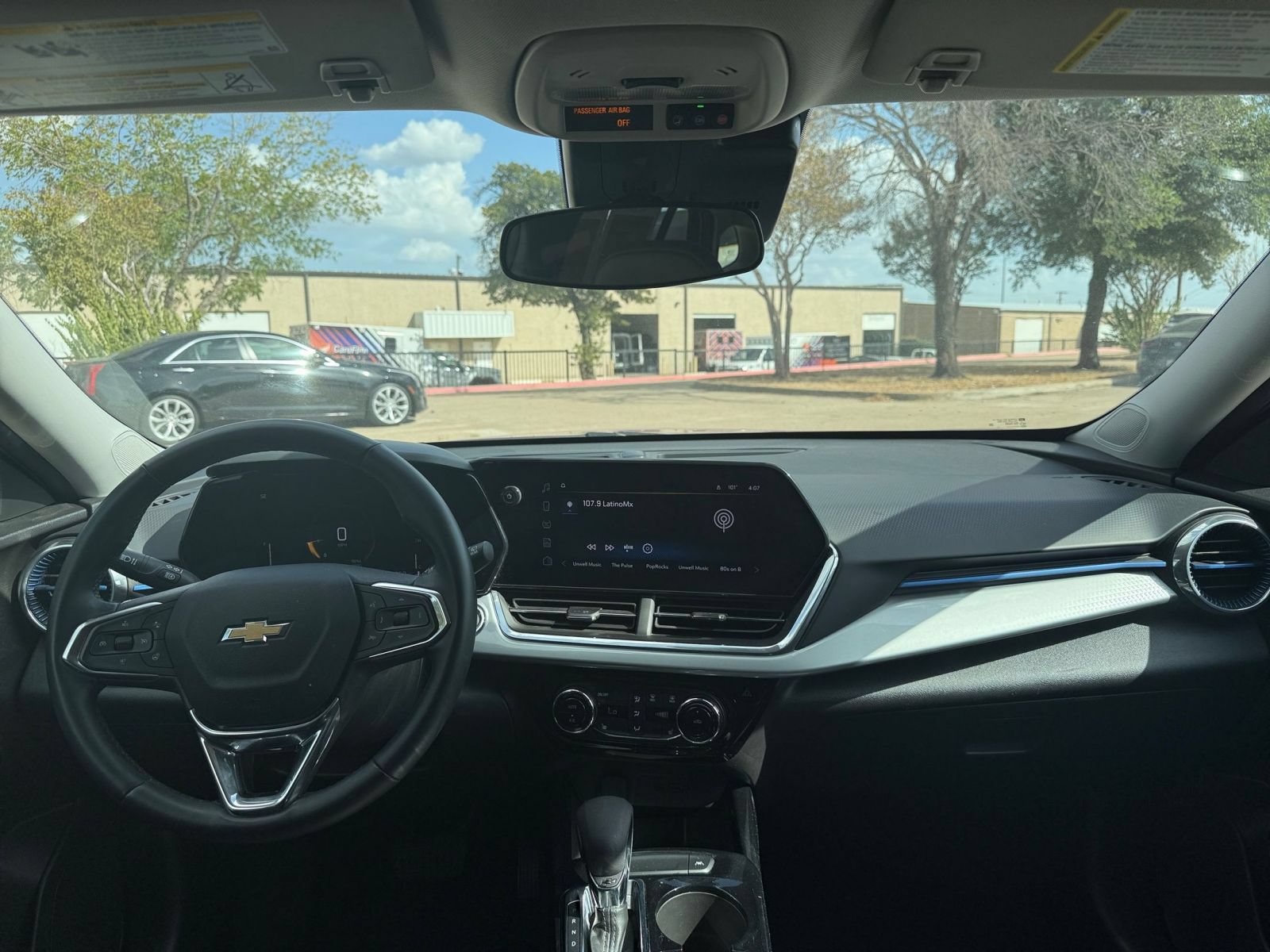 Thumbnail: 2025 Chevrolet Trax - 33