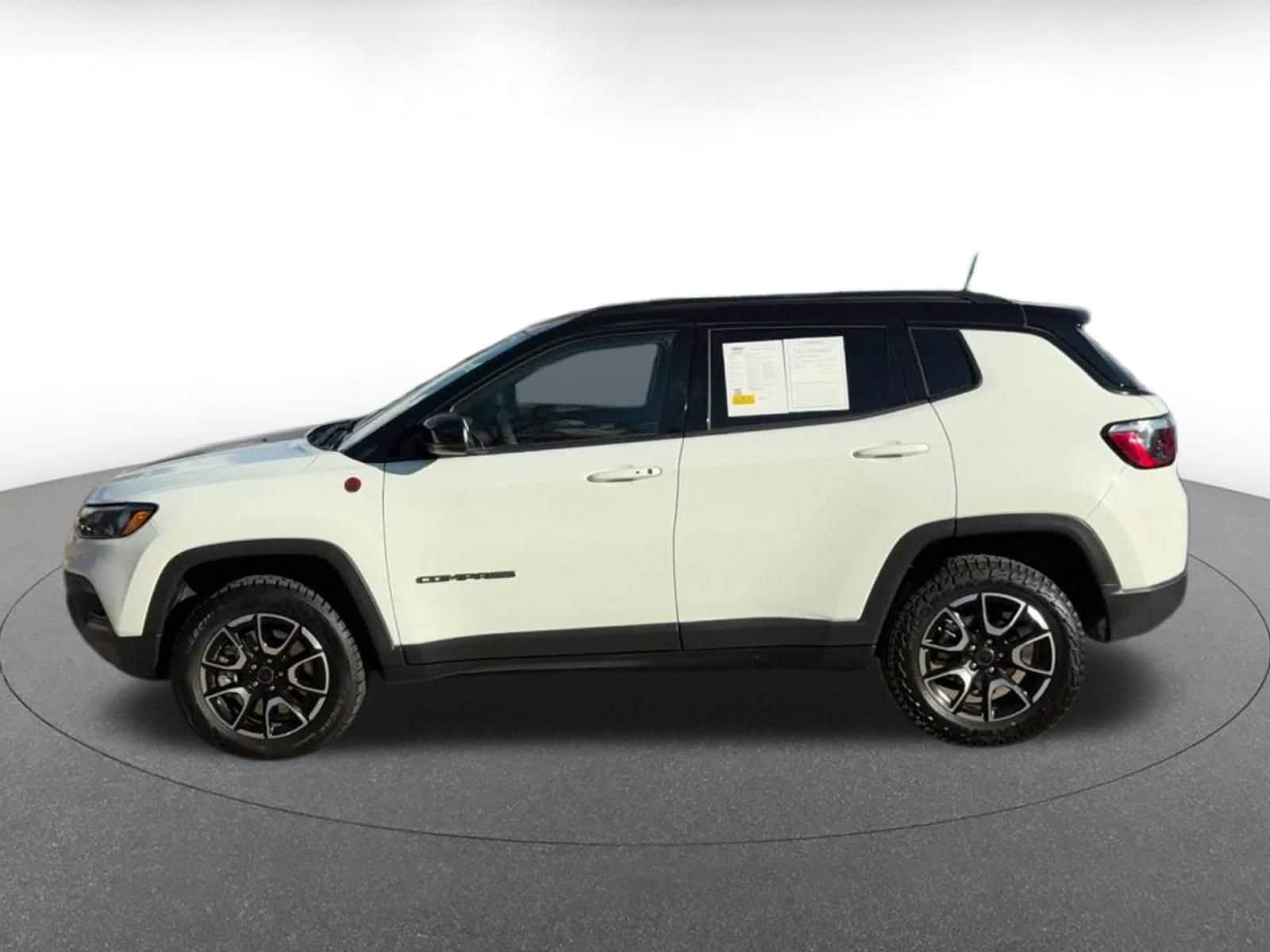 Thumbnail: 2025 Jeep Compass - 7