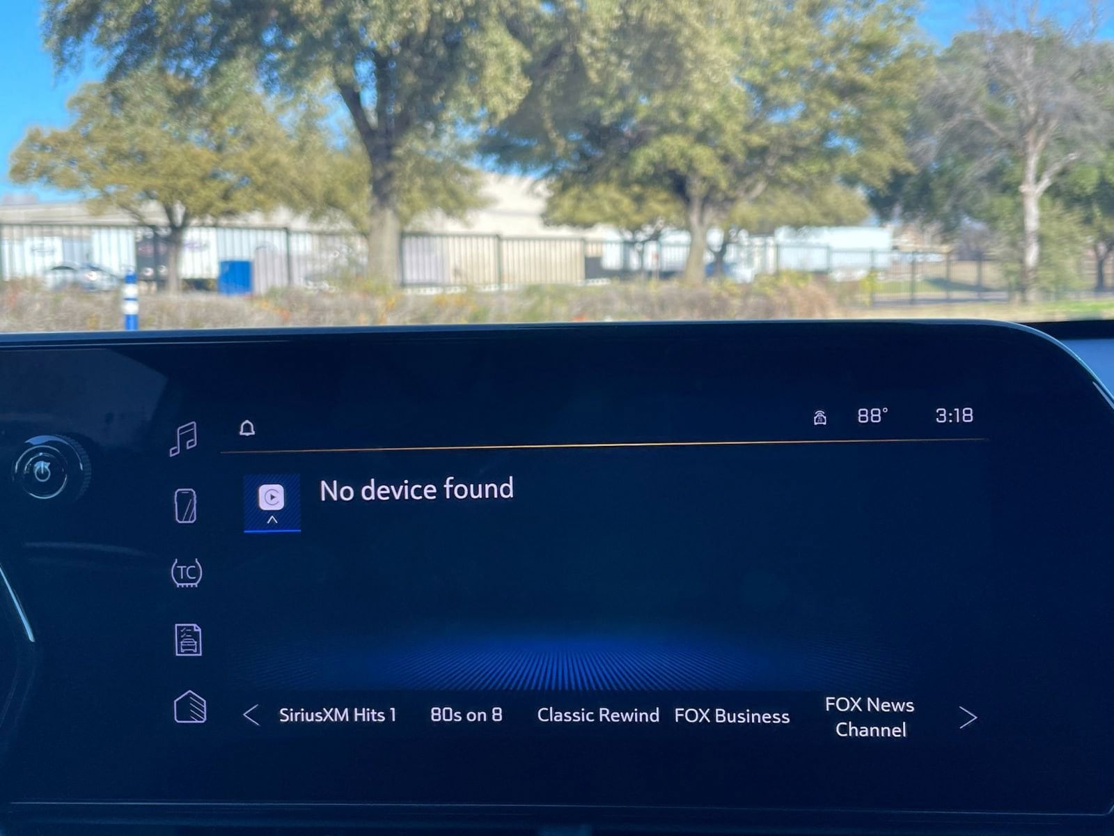 Thumbnail: 2025 Chevrolet Trax - 21