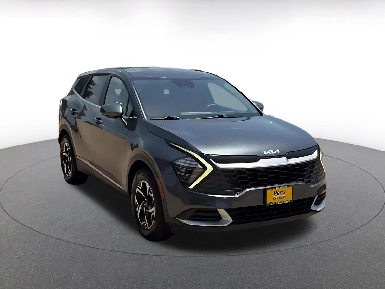Thumbnail: 2024 Kia Sportage - 3