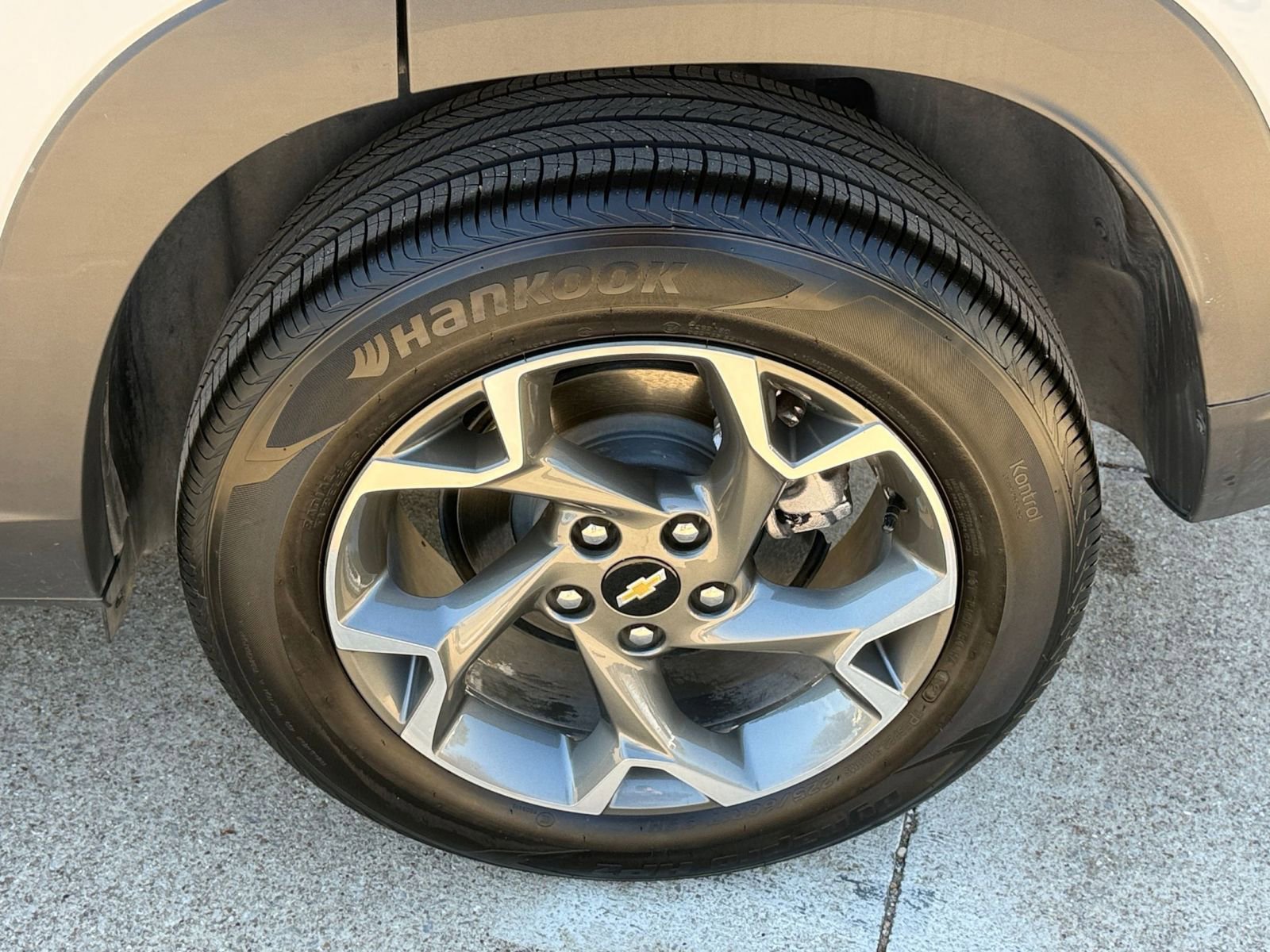 Thumbnail: 2025 Chevrolet Trax - 30