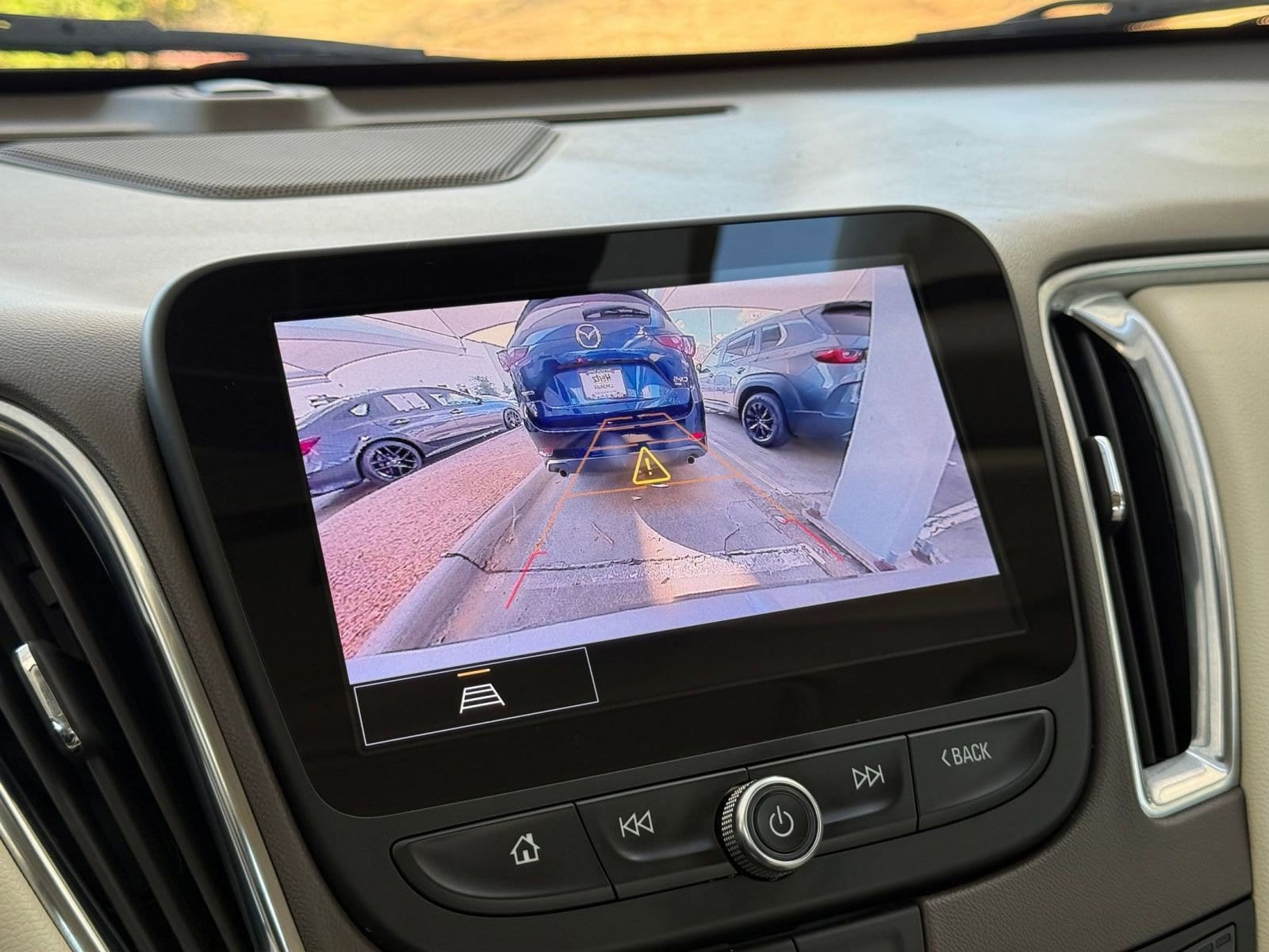 Thumbnail: 2024 Chevrolet Malibu - 17