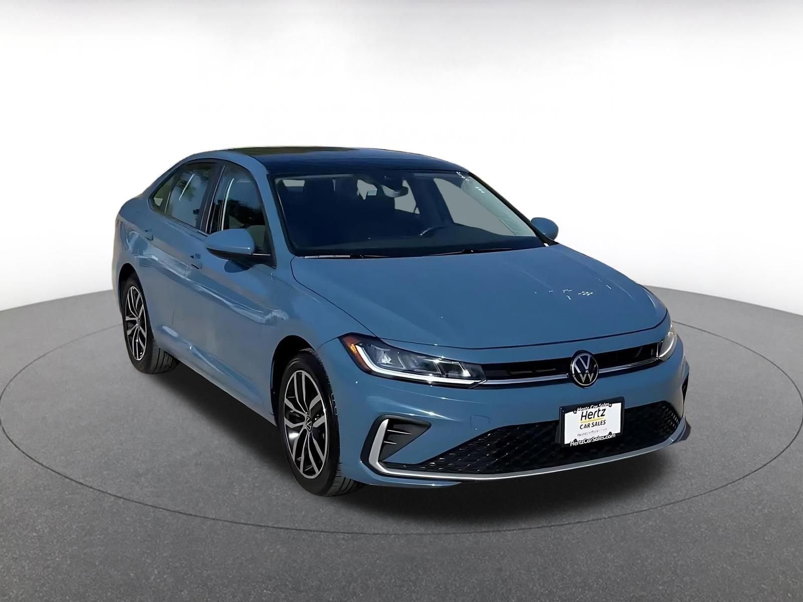 Thumbnail: 2025 Volkswagen Jetta - 2