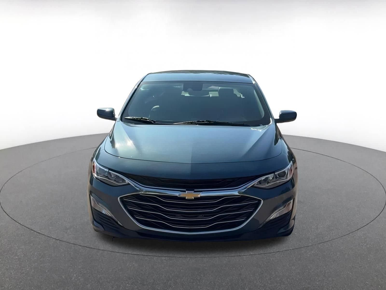 Thumbnail: 2024 Chevrolet Malibu - 4