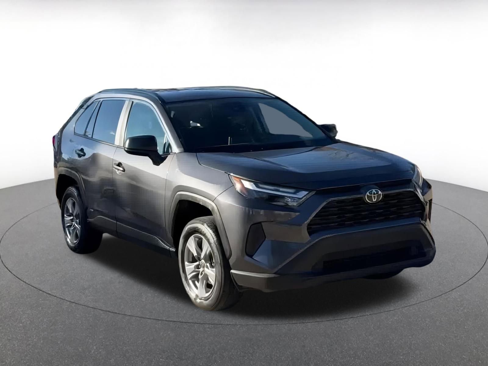 Thumbnail: 2025 Toyota RAV4 - 3