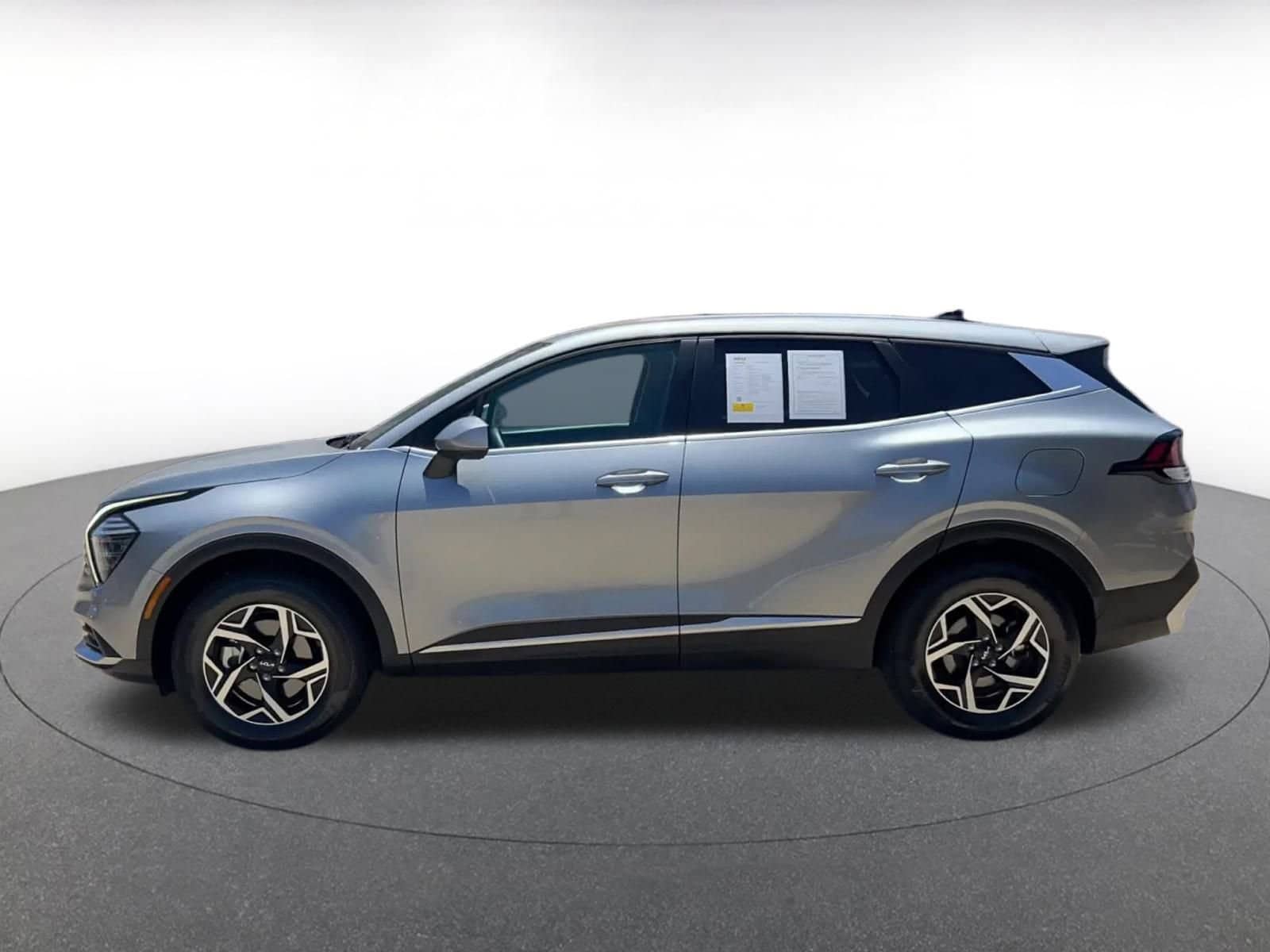 Thumbnail: 2024 Kia Sportage - 9