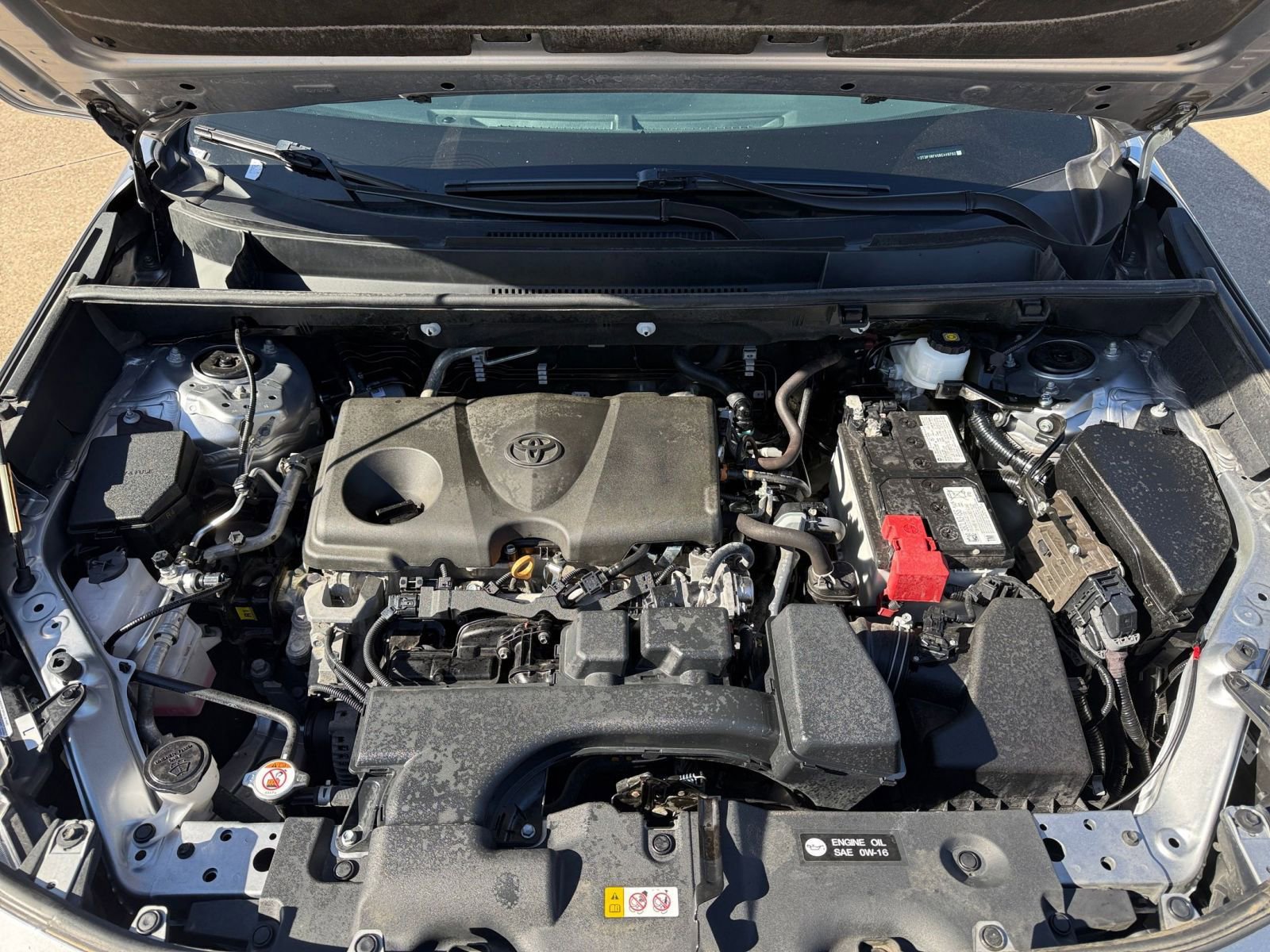 Thumbnail: 2024 Toyota RAV4 - 32