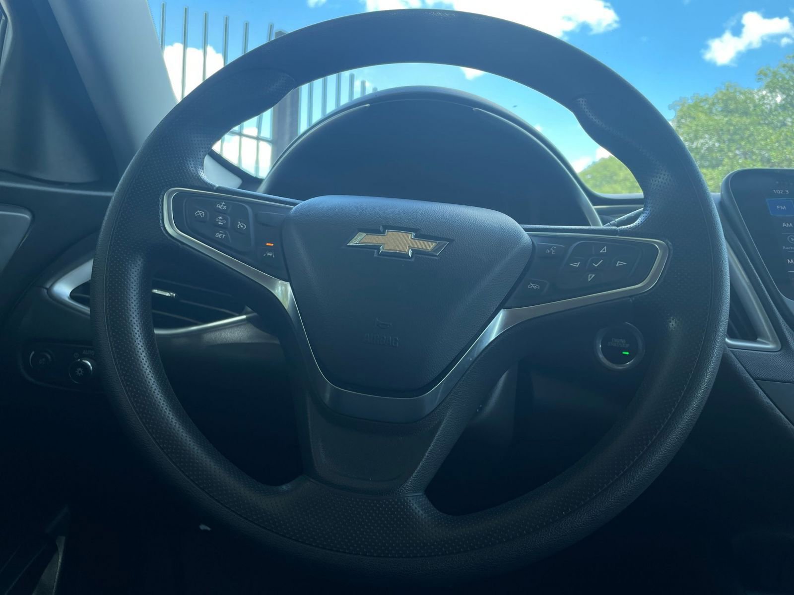 Thumbnail: 2024 Chevrolet Malibu - 28
