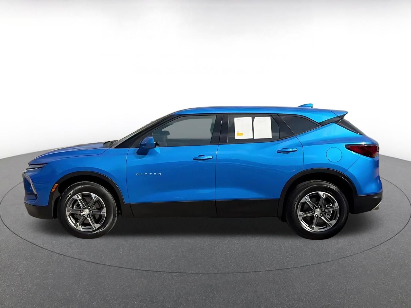 Thumbnail: 2025 Chevrolet Blazer - 9