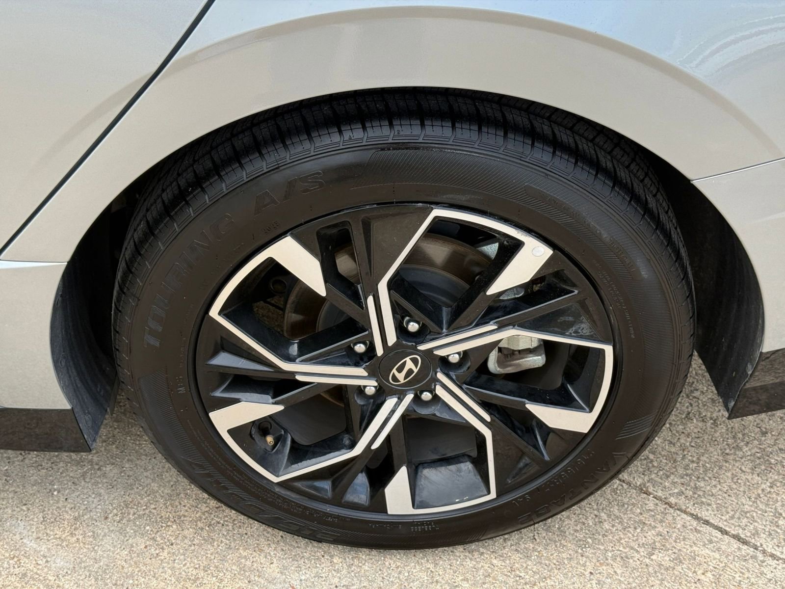 Thumbnail: 2025 Hyundai Sonata - 30