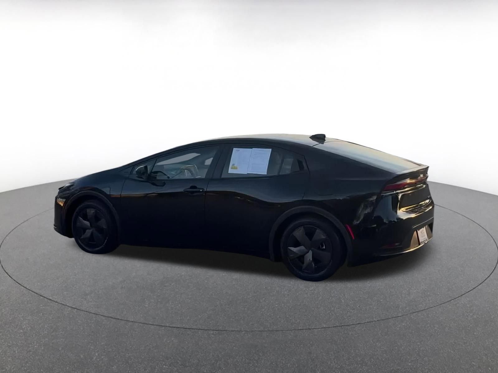 Thumbnail: 2025 Toyota Prius - 12