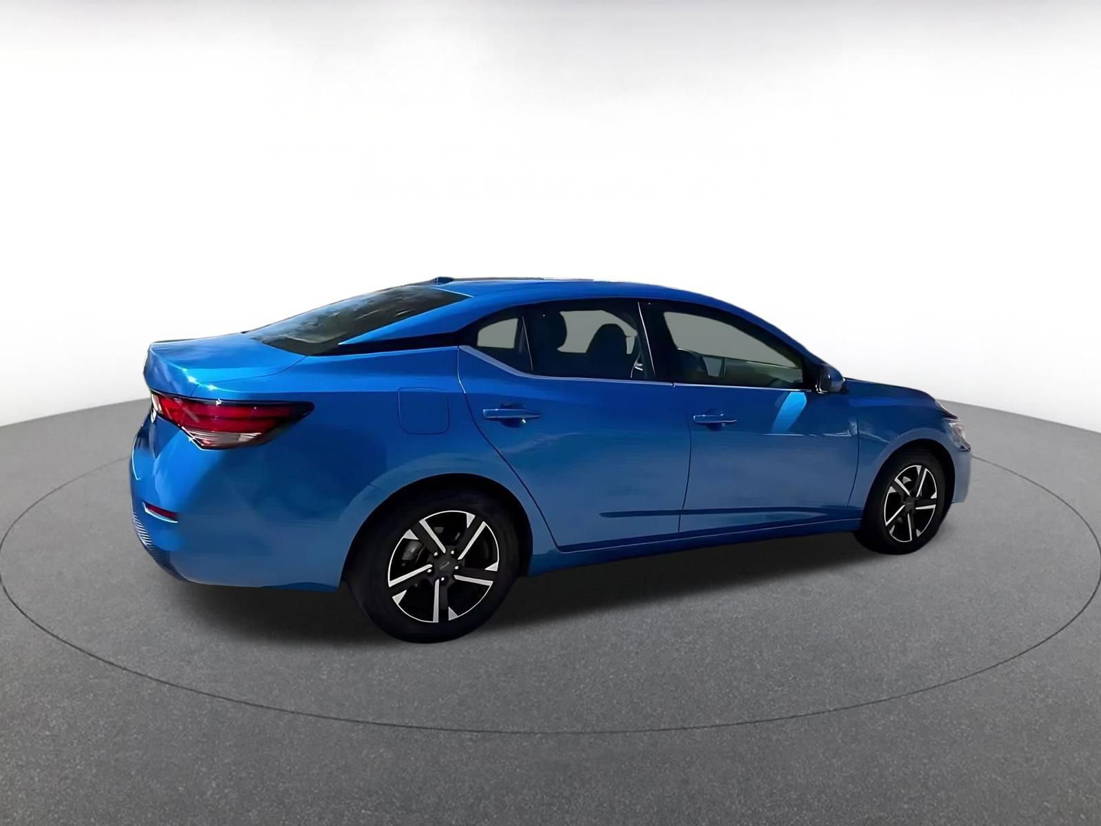 Thumbnail: 2025 Nissan Sentra - 14