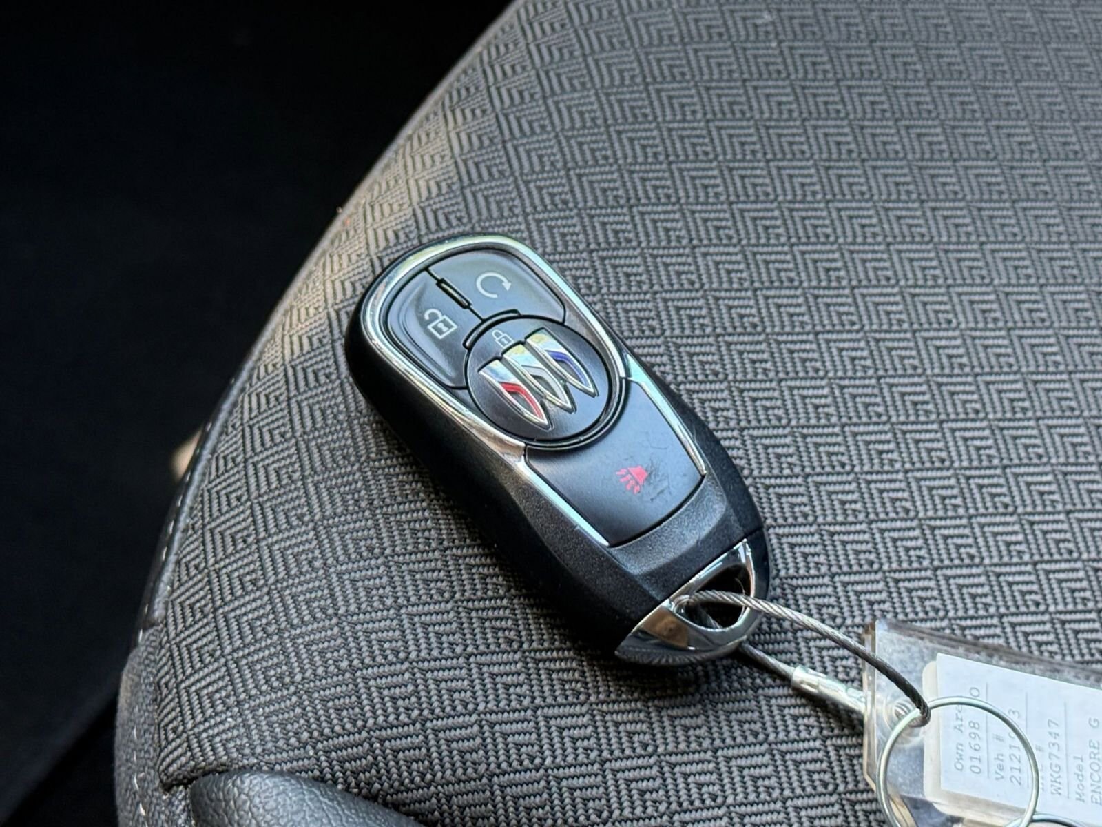 Thumbnail: 2025 Buick Encore GX - 21