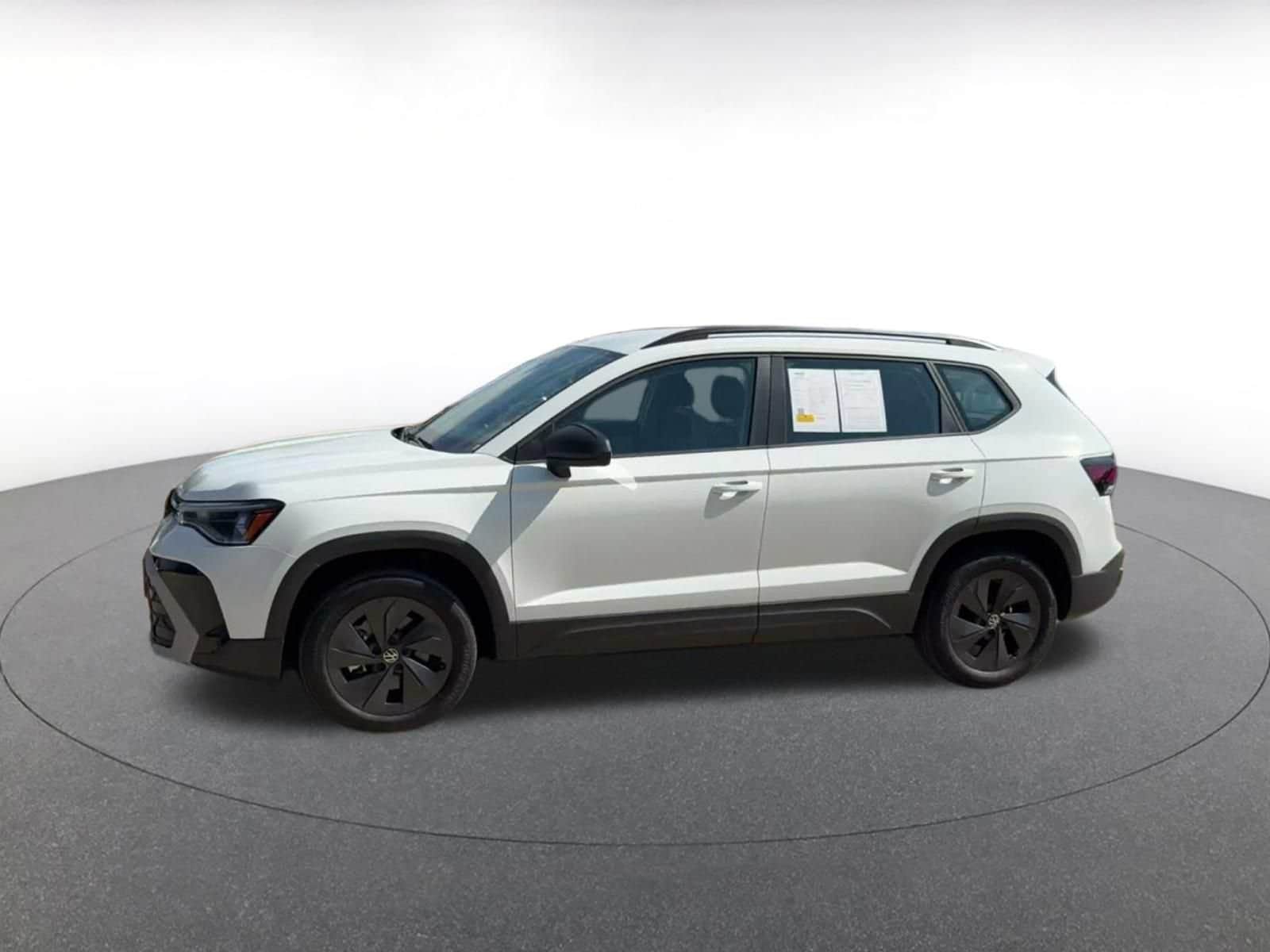 Thumbnail: 2026 Volkswagen Taos - 7