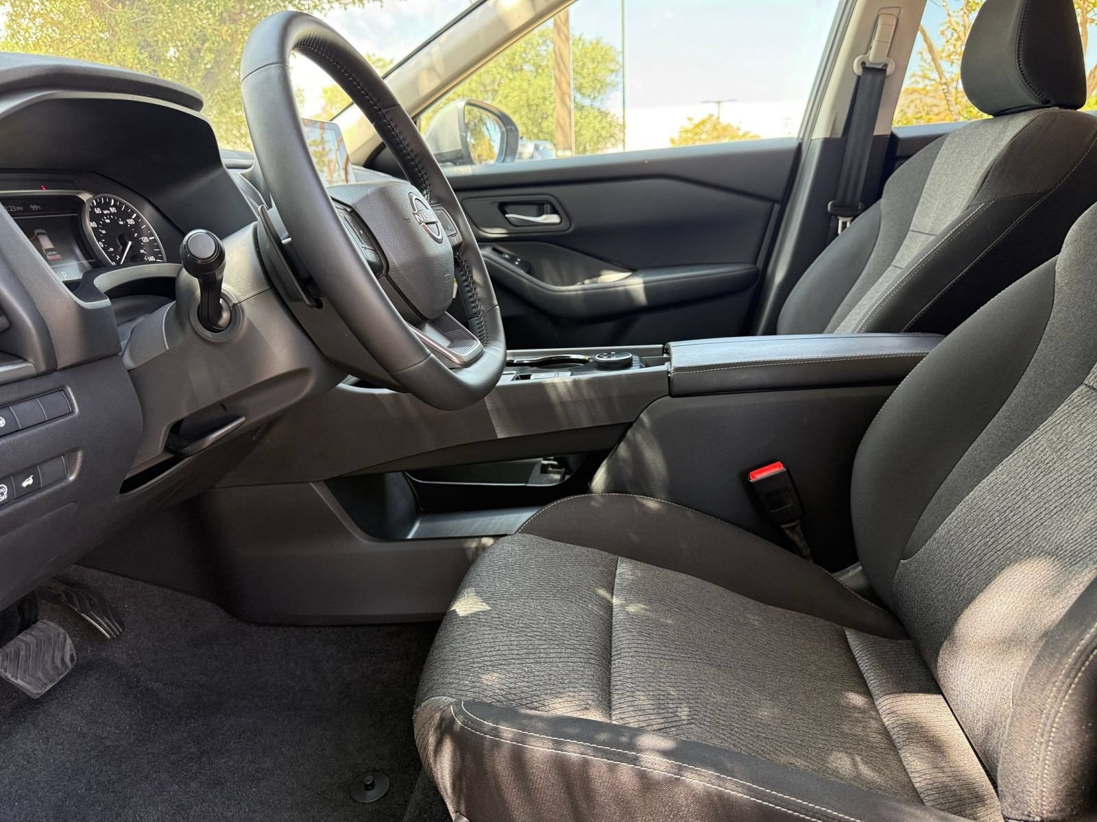 Thumbnail: 2026 Nissan Rogue - 23
