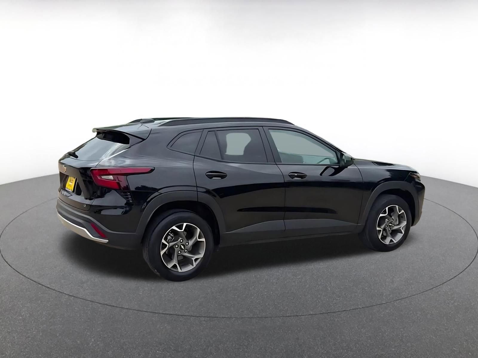Thumbnail: 2025 Chevrolet Trax - 14