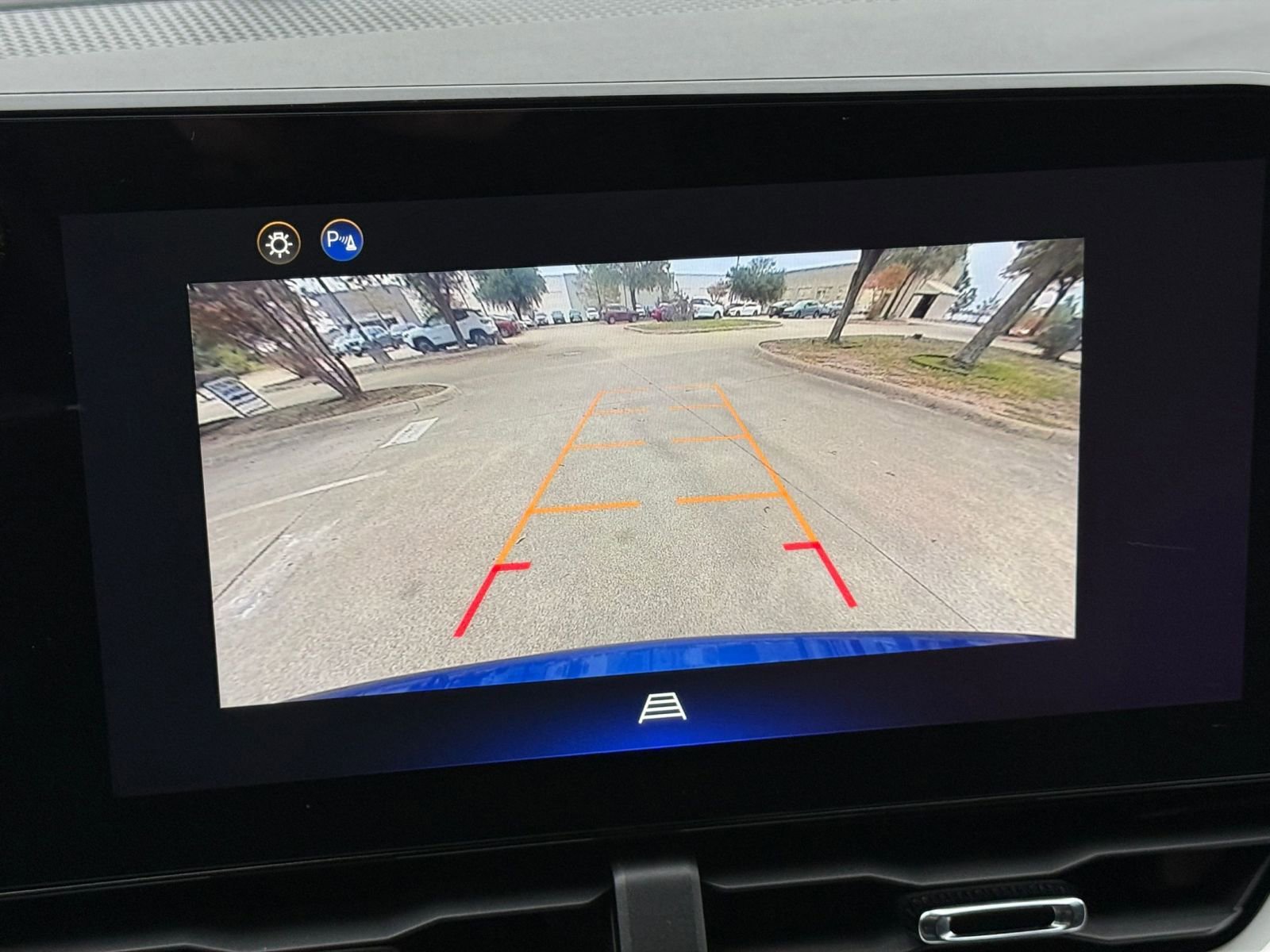 Thumbnail: 2025 Chevrolet Equinox - 17