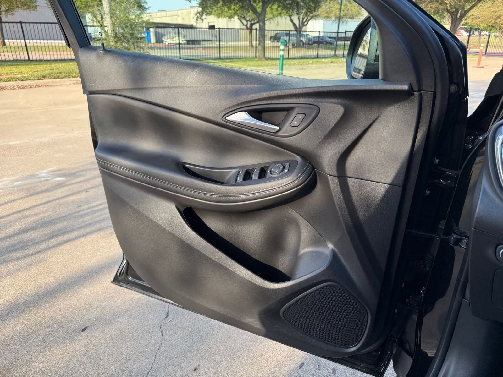 Thumbnail: 2025 Buick Encore GX - 18