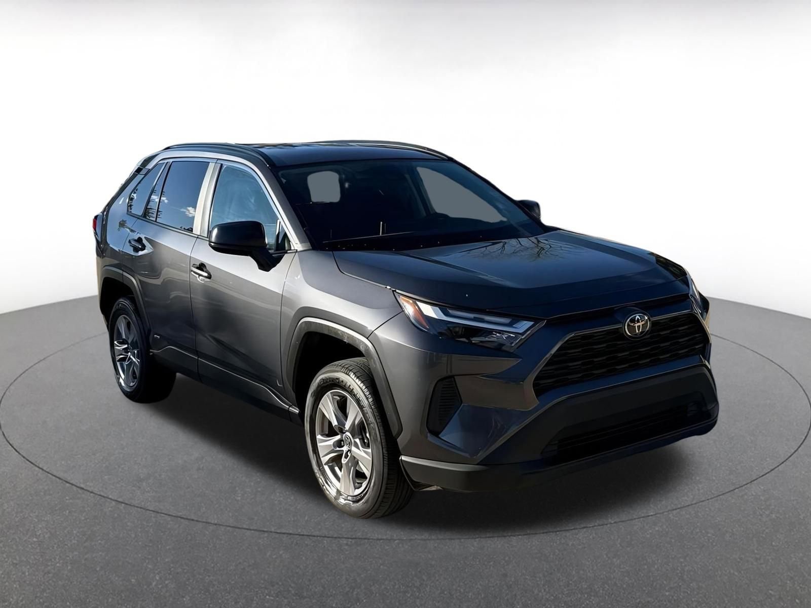 Thumbnail: 2025 Toyota RAV4 - 1