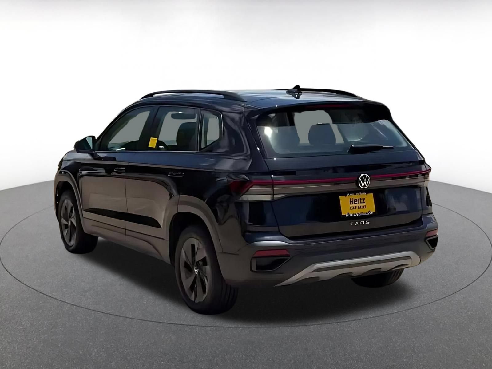 Thumbnail: 2025 Volkswagen Taos - 11