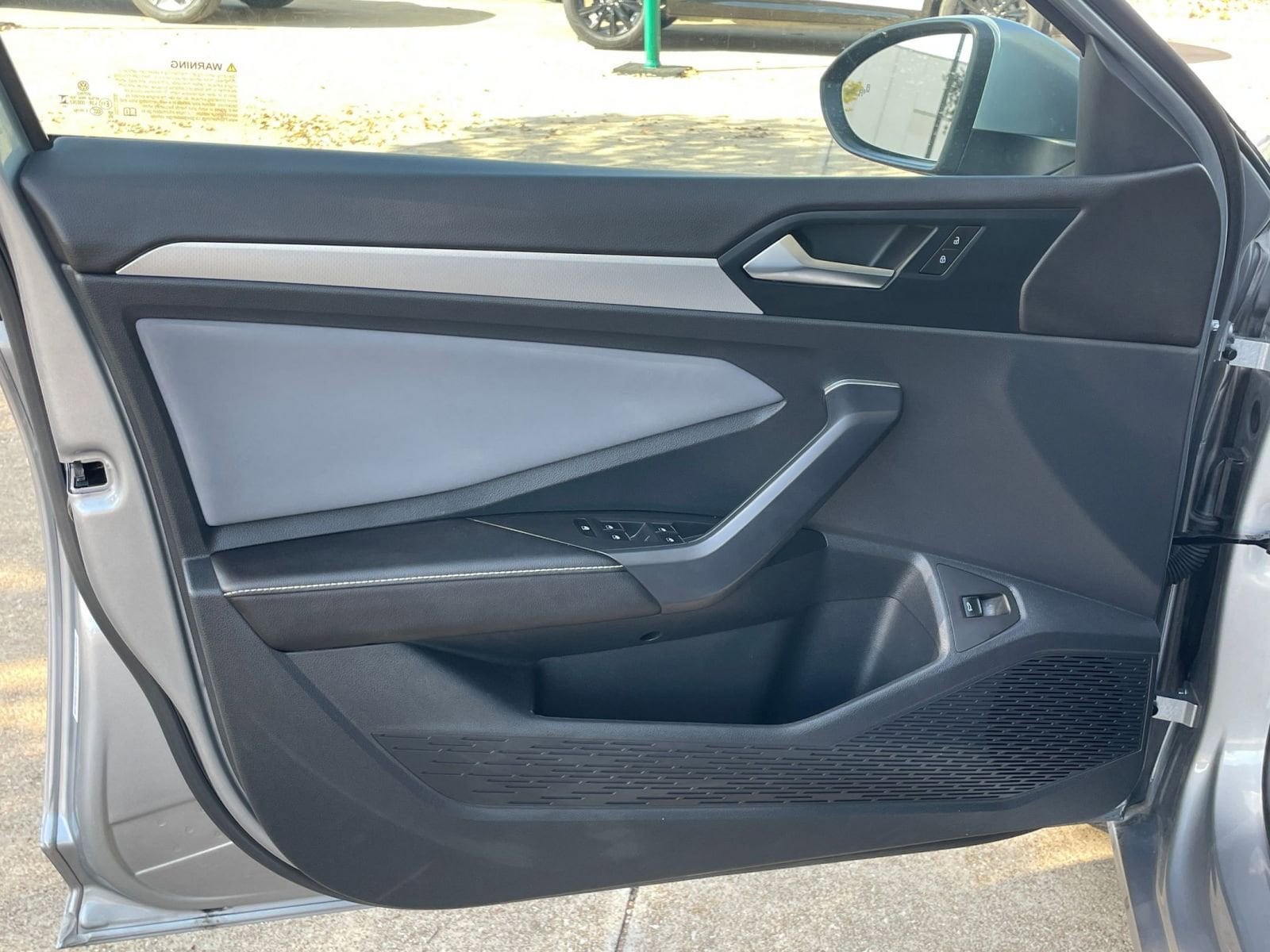 Thumbnail: 2025 Volkswagen Jetta - 20