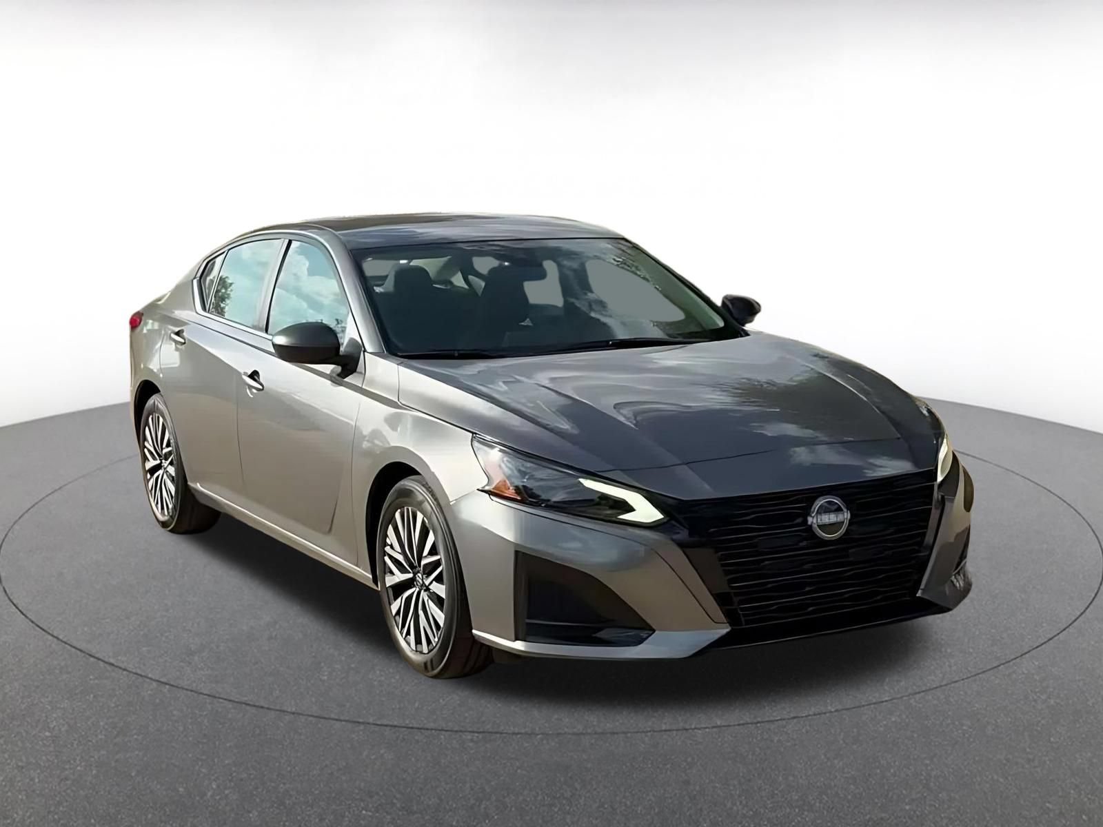 Thumbnail: 2026 Nissan Altima - 3