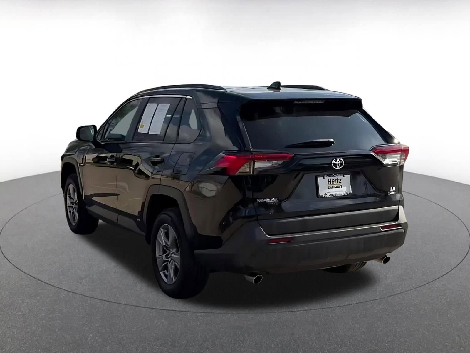 Thumbnail: 2025 Toyota RAV4 - 11