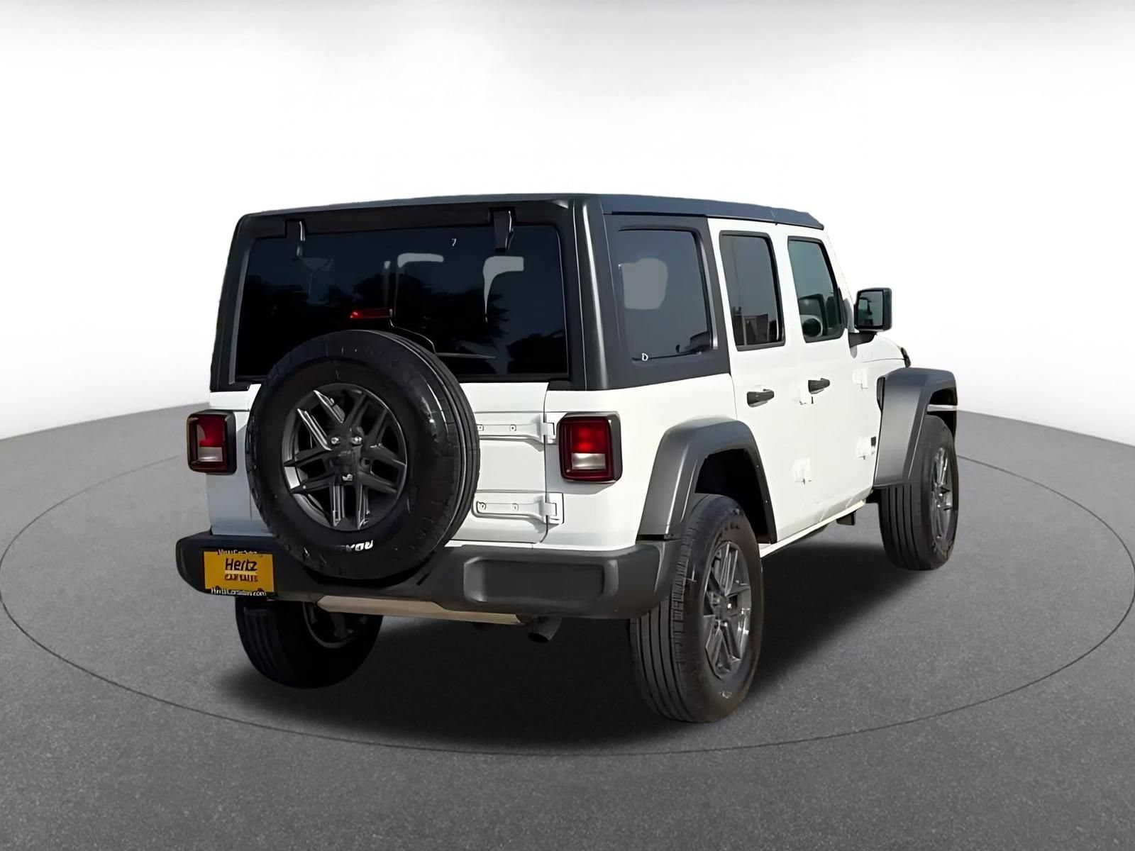 Thumbnail: 2025 Jeep Wrangler - 14