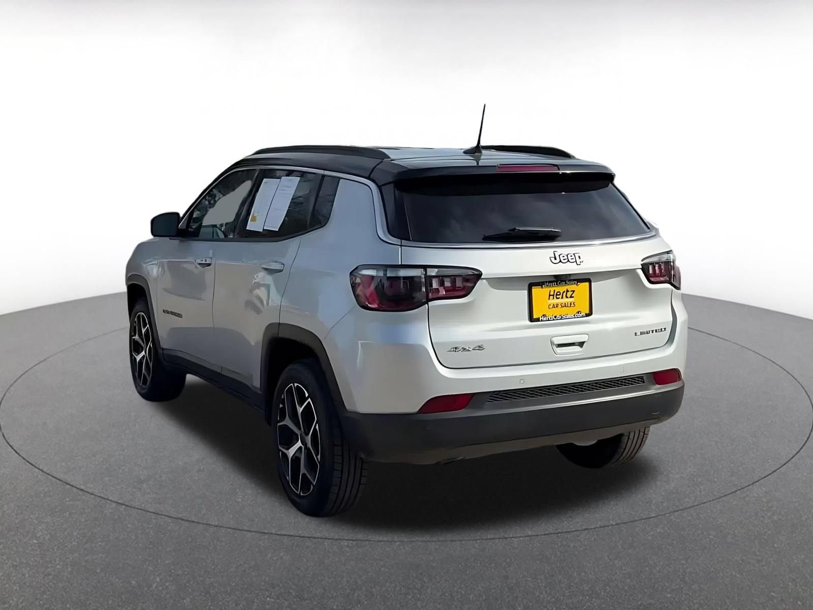 Thumbnail: 2025 Jeep Compass - 10
