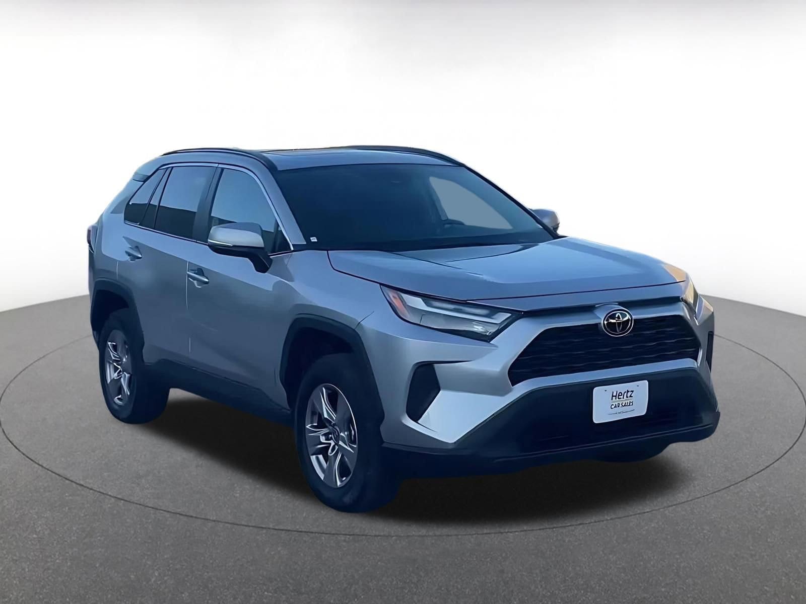 Thumbnail: 2025 Toyota RAV4 - 3