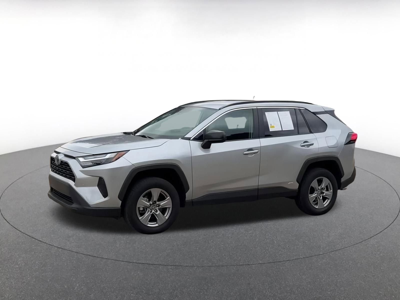 Thumbnail: 2025 Toyota RAV4 - 8