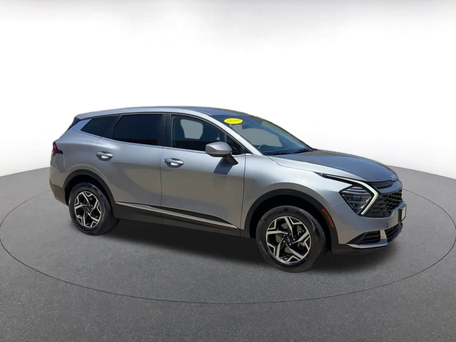 Thumbnail: 2024 Kia Sportage - 2
