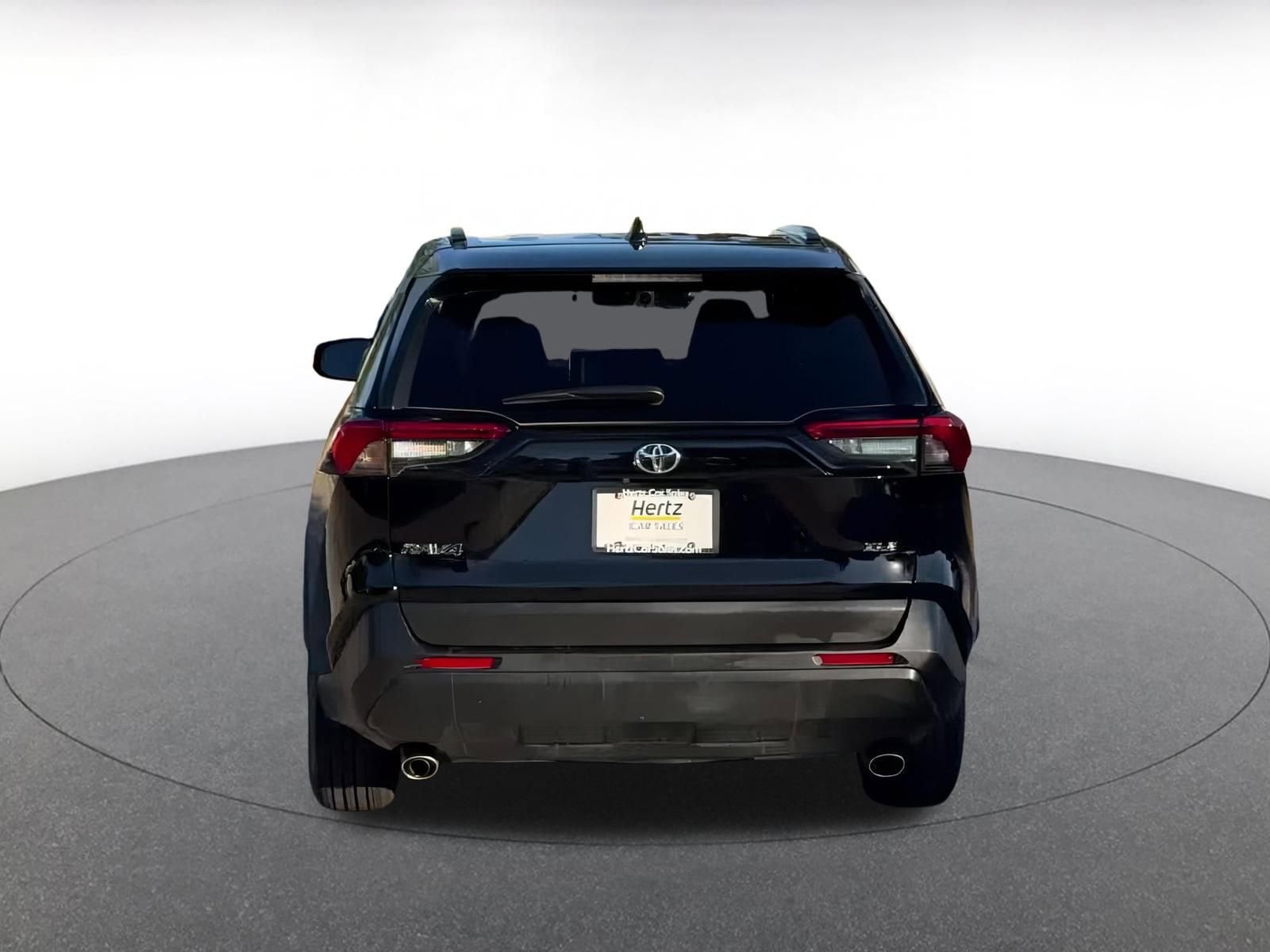 Thumbnail: 2025 Toyota RAV4 - 12